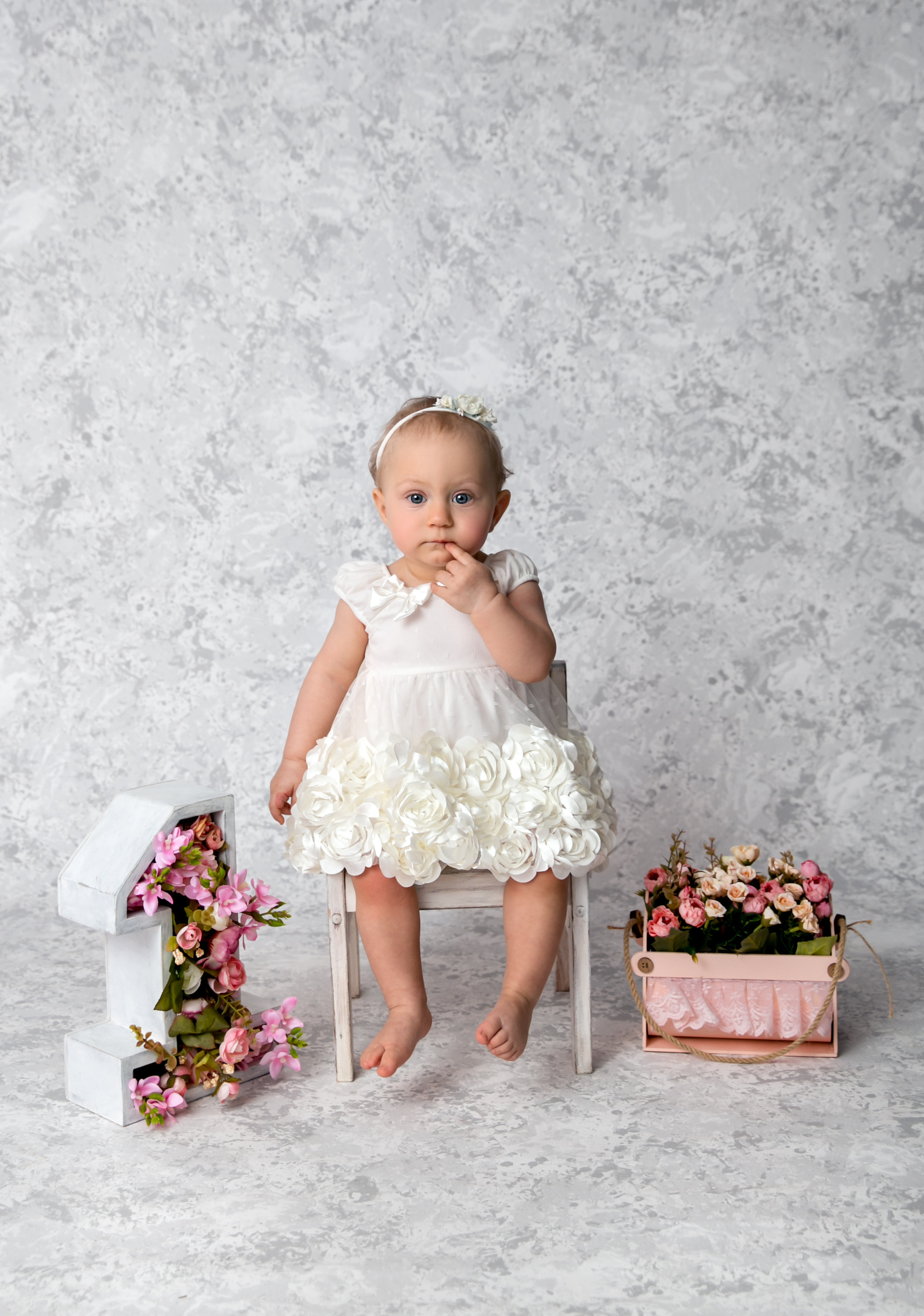 Фотосессия ГОДОВАСИЕ. Фотограф новорожденных, детей до года и беременных в Симферополе