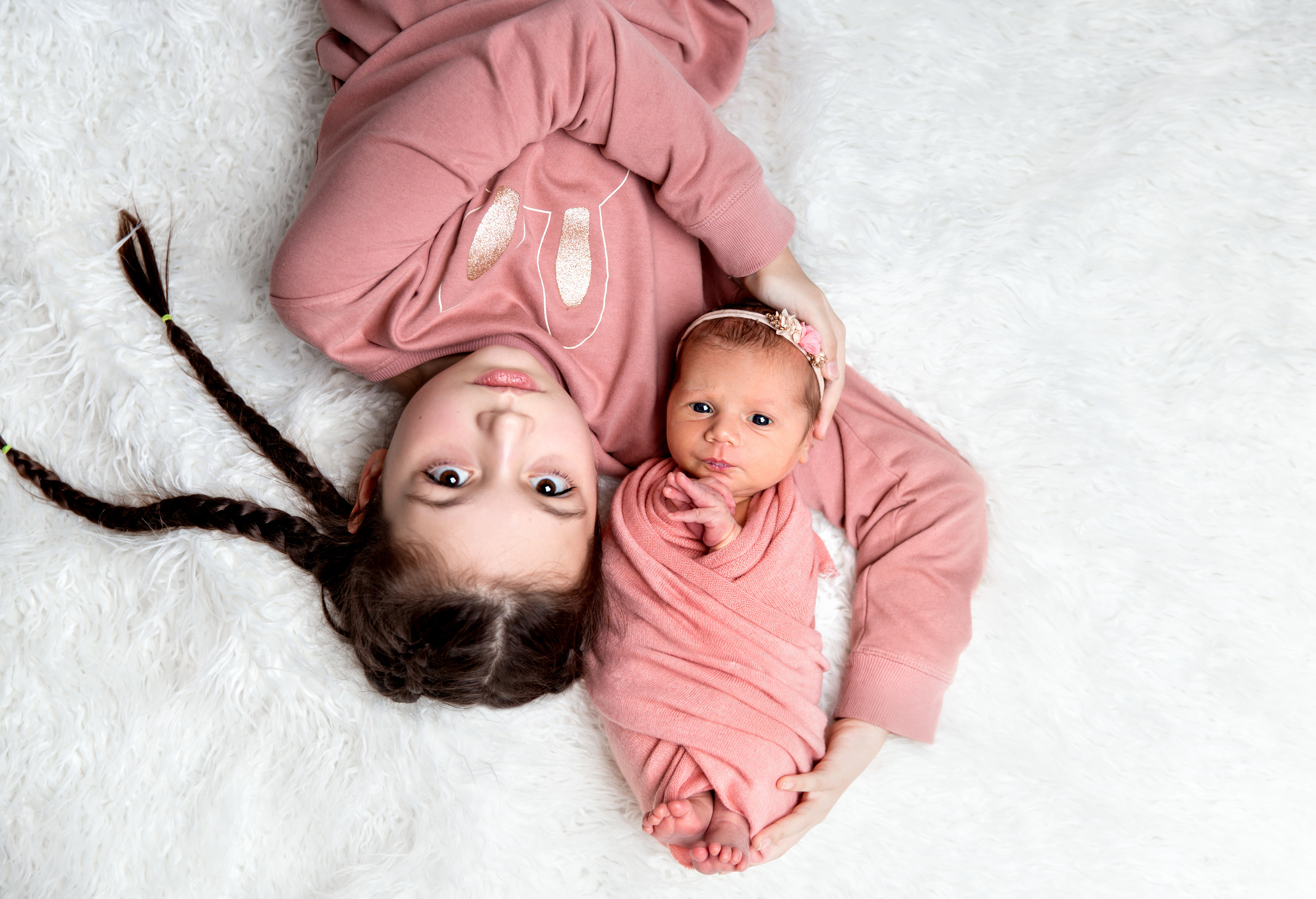 Фотосессия новорожденного (newborn). Фотограф новорожденных, детей до года и беременных в Симферополе