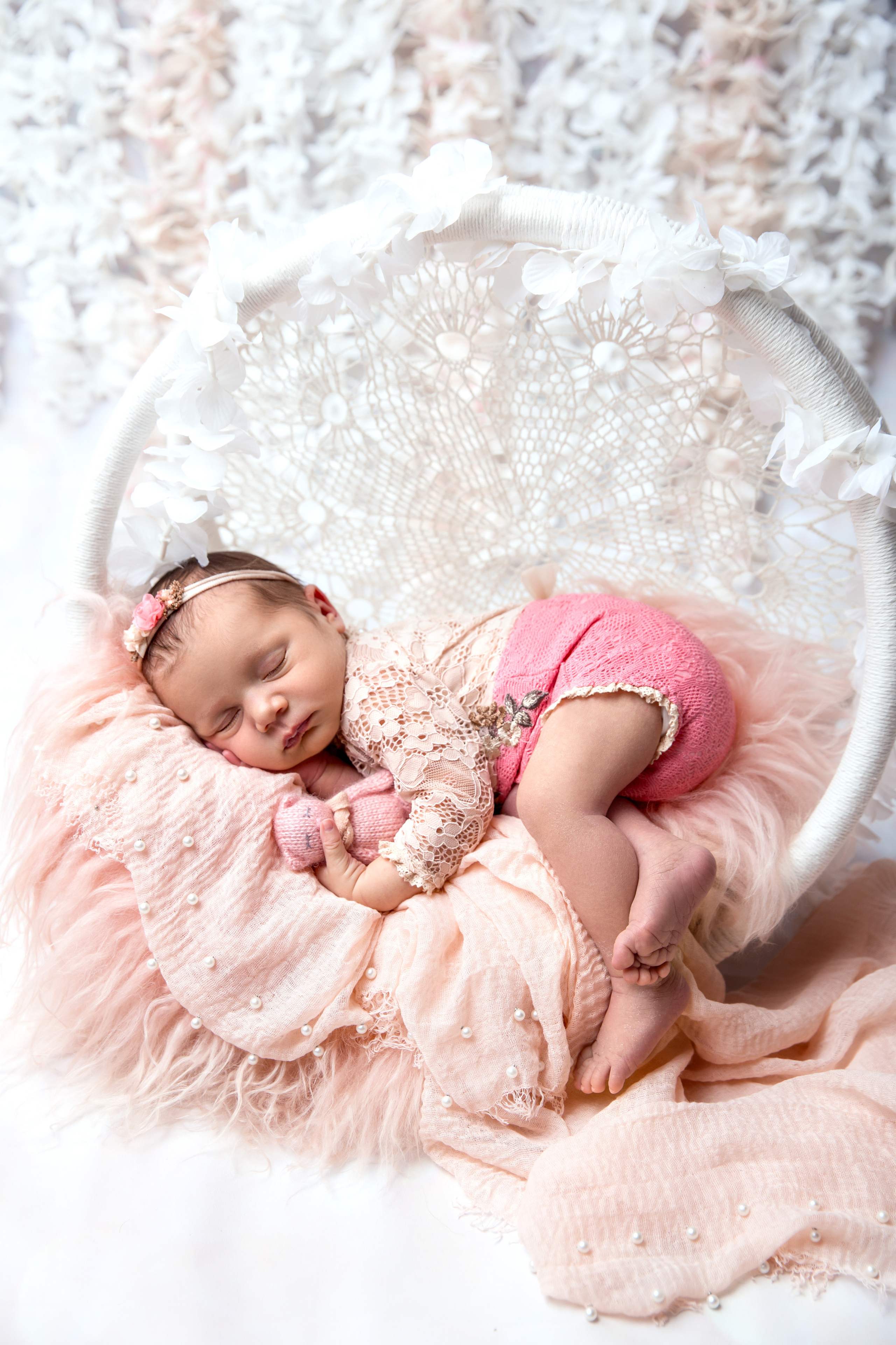 Фотосессия новорожденного (newborn). Фотограф новорожденных, детей до года и беременных в Симферополе