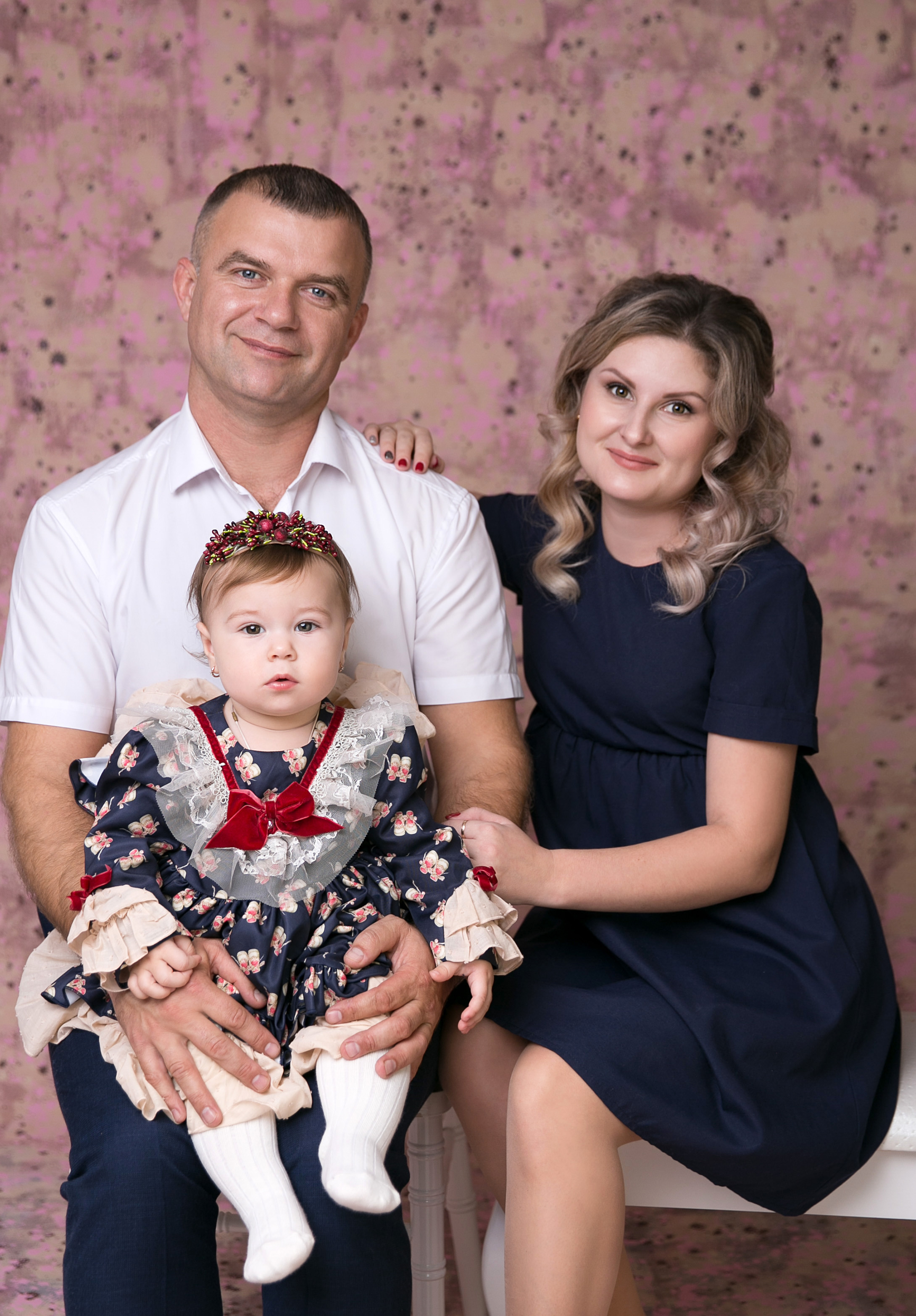 Фотосессия ГОДОВАСИЕ. Фотограф новорожденных, детей до года и беременных в Симферополе