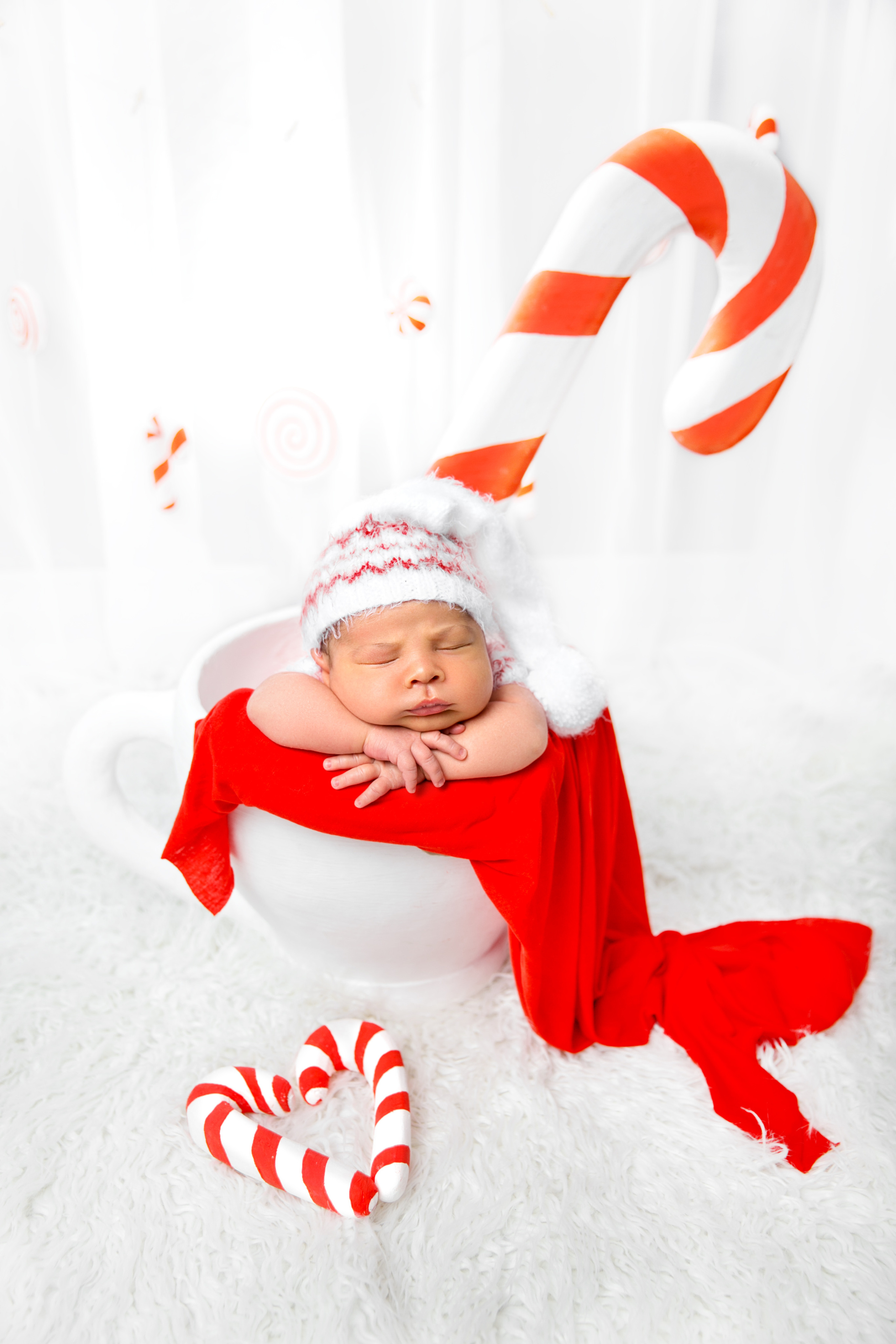 Фотосессия новорожденного (newborn). Фотограф новорожденных, детей до года и беременных в Симферополе