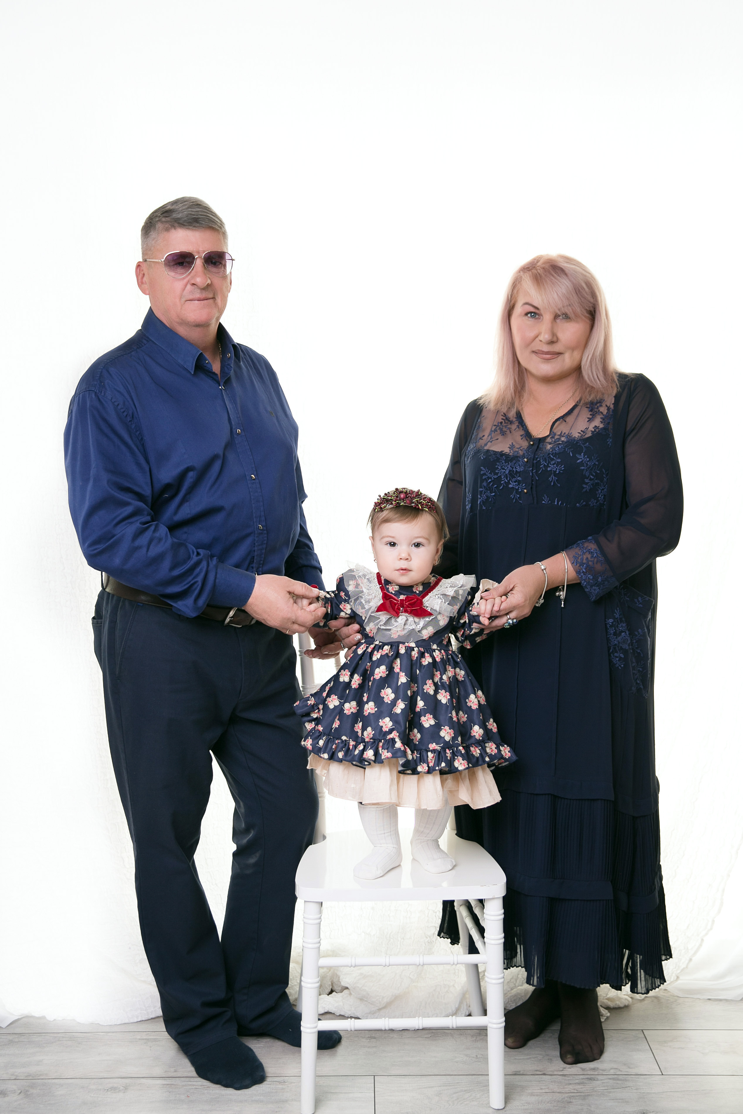 Фотосессия ГОДОВАСИЕ. Фотограф новорожденных, детей до года и беременных в Симферополе