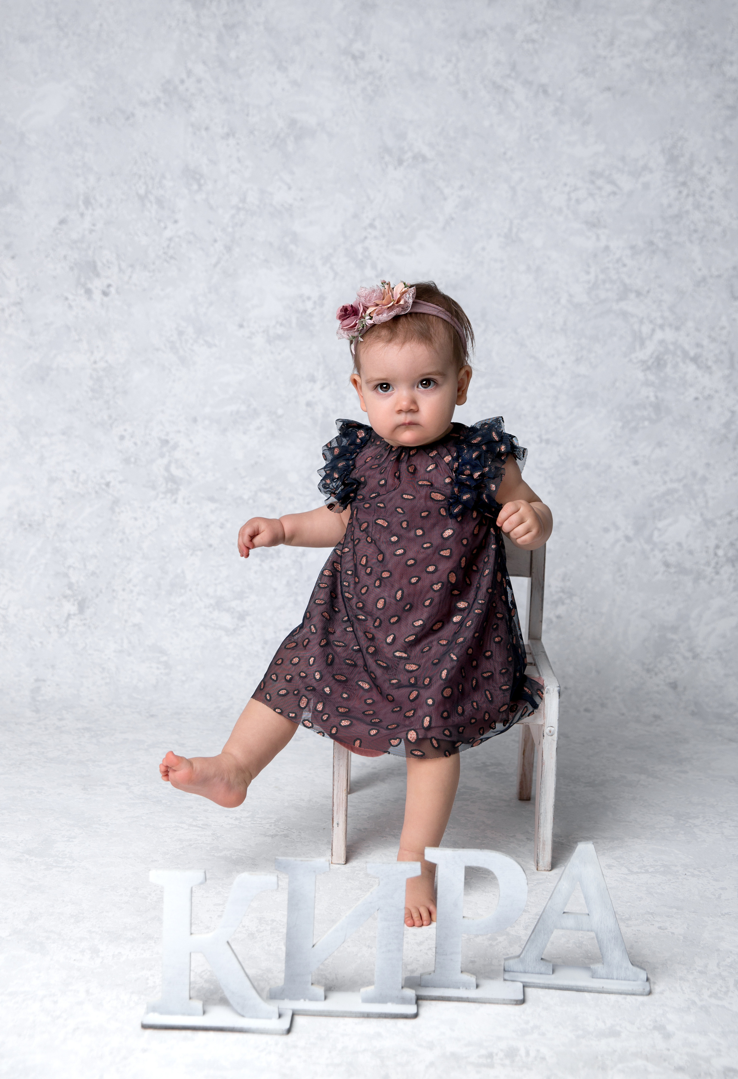 Фотосессия ГОДОВАСИЕ. Фотограф новорожденных, детей до года и беременных в Симферополе