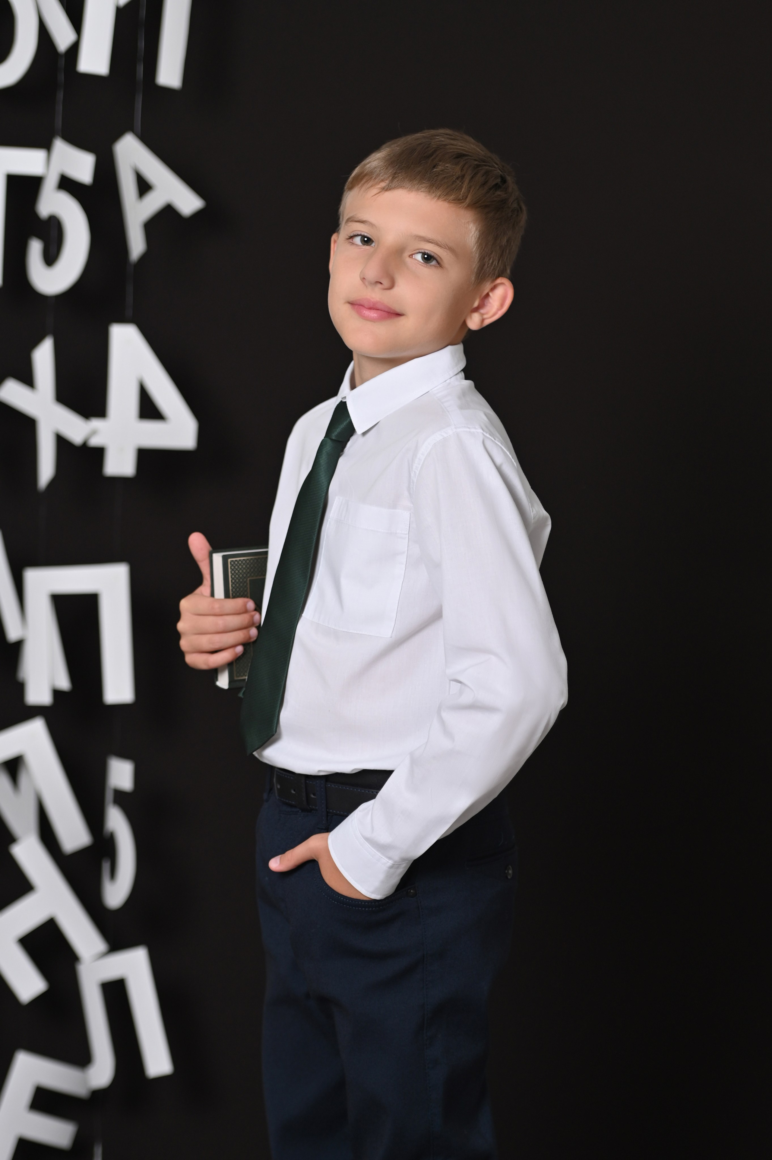 Школьные выпускные альбомы в Ростове-на-Дону. Школьный и семейный фотограф в Ростове-на-Дону