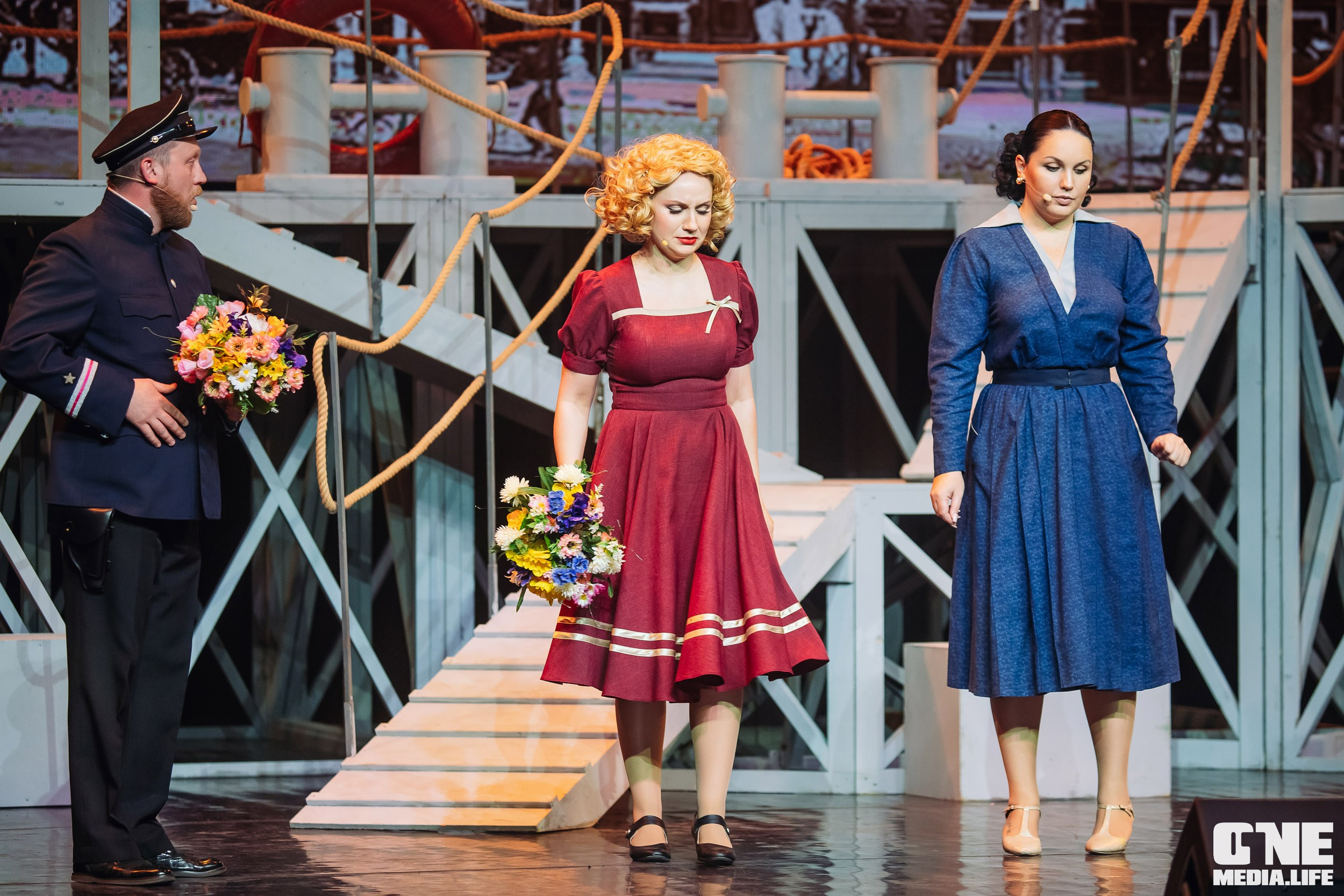 Фоторепортаж из Янтарь Холла. One Media Life: фоторепортажи, фотоотчеты с мероприятий и заведений