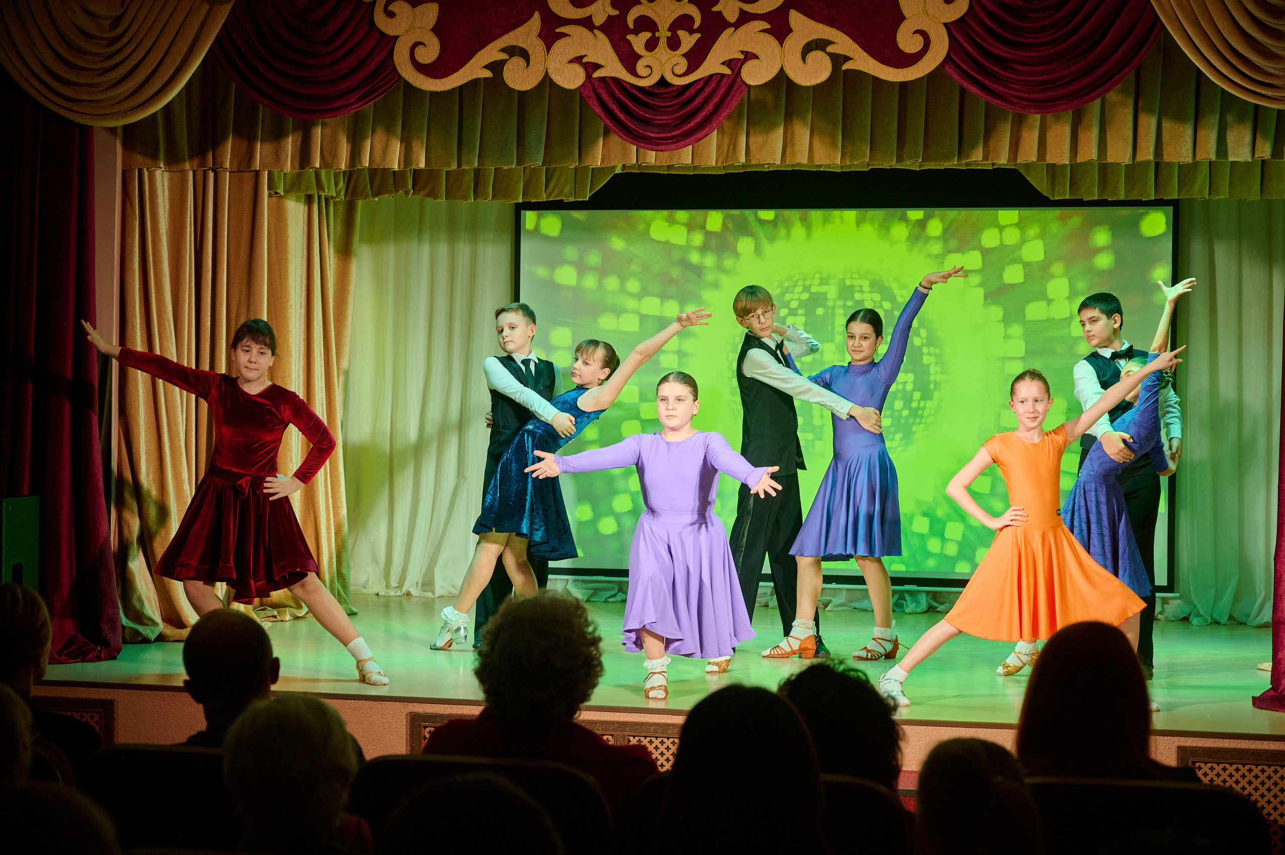 8 марта в Виноградном. Жизнь курорта Кабардинка в фотографиях