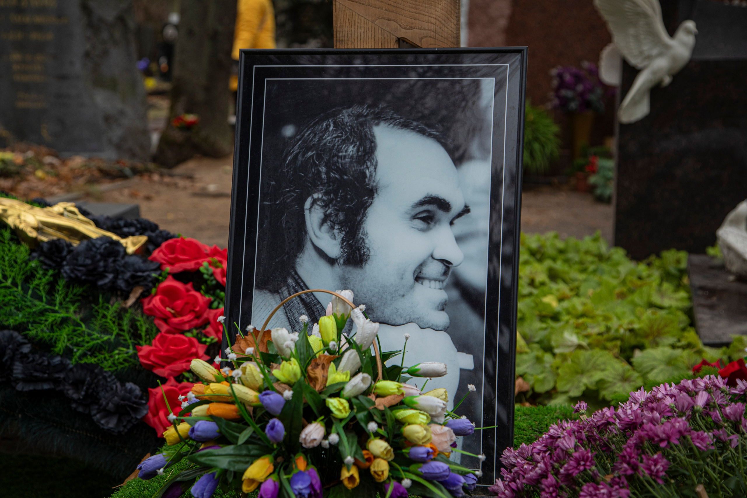 Осенняя прогулка по Новодевичьему кладбищу. Фотограф Сергей Ловкий