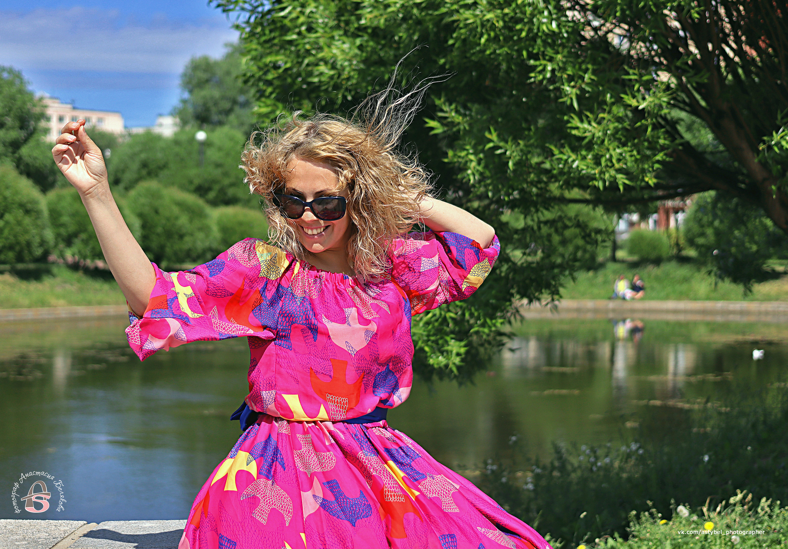 Фотосессия Виктории в Яблоневом саду в г. СПб. Фотограф Анастасия Белякова в Санкт-Петербурге и Гатчине