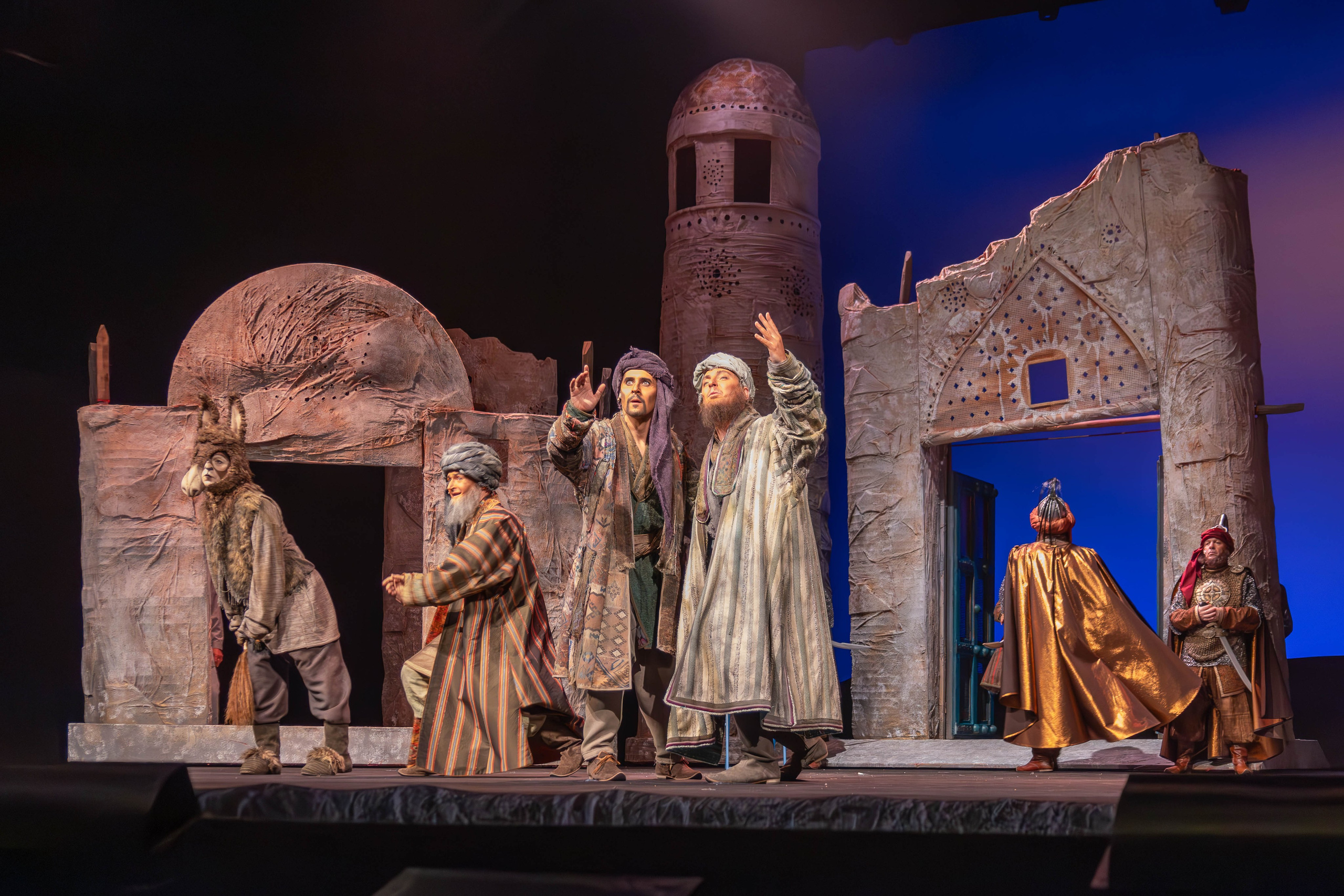 Спектакль «Далеко-далеко на Востоке» в театре Терезы Дуровой