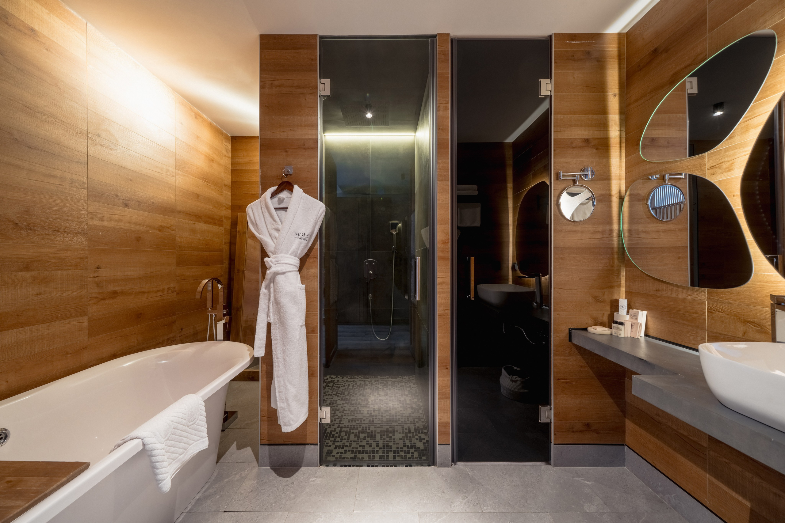 Molo Hotel. Svyatoslav Bunkov | photographer