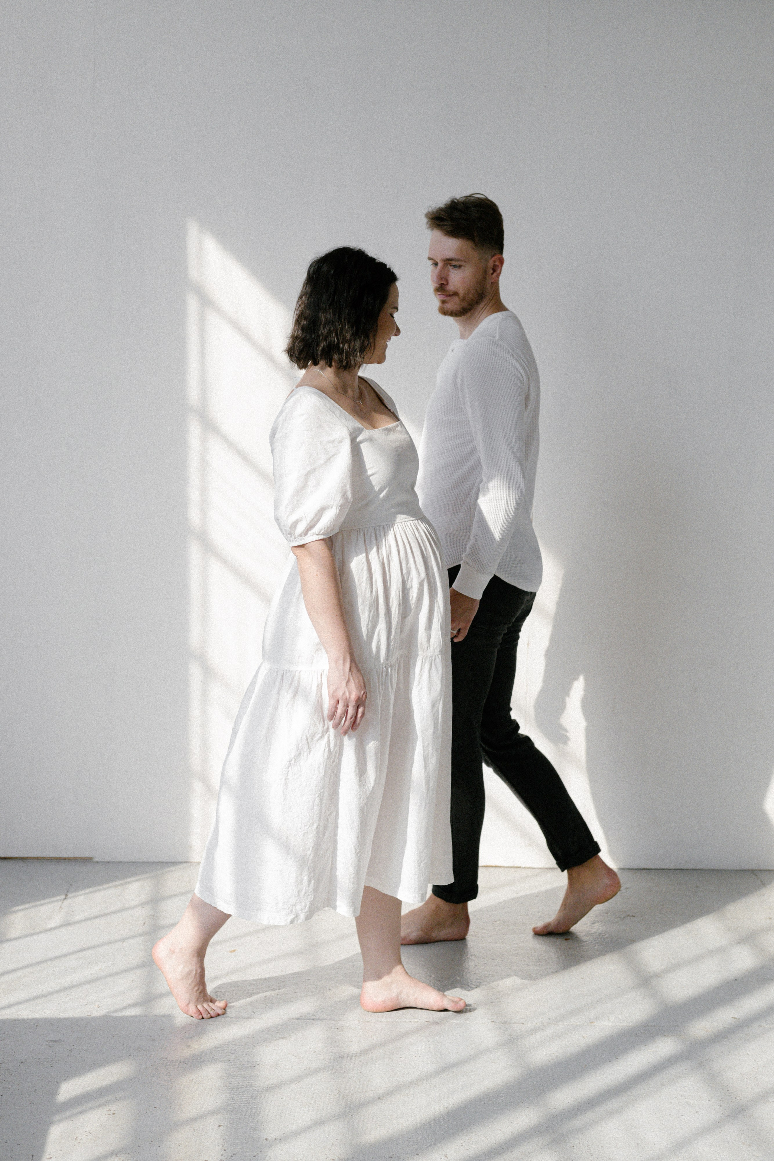 Pregnancy photoshoot. Wedding photographer Europe