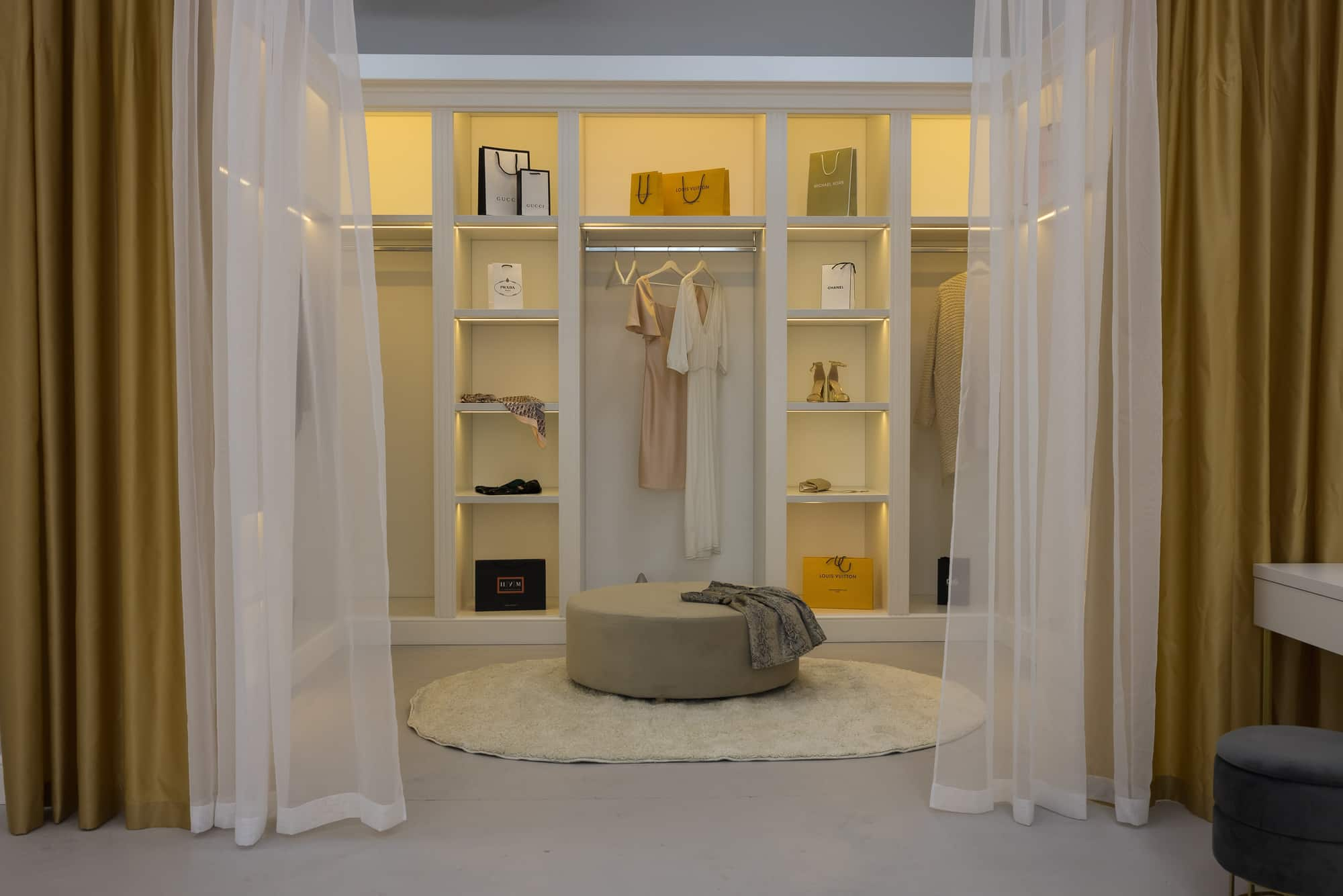 Фотостудия Photohub — всё для комфортной и красивой съёмки. Фотограф в Минске Людмила Дутко