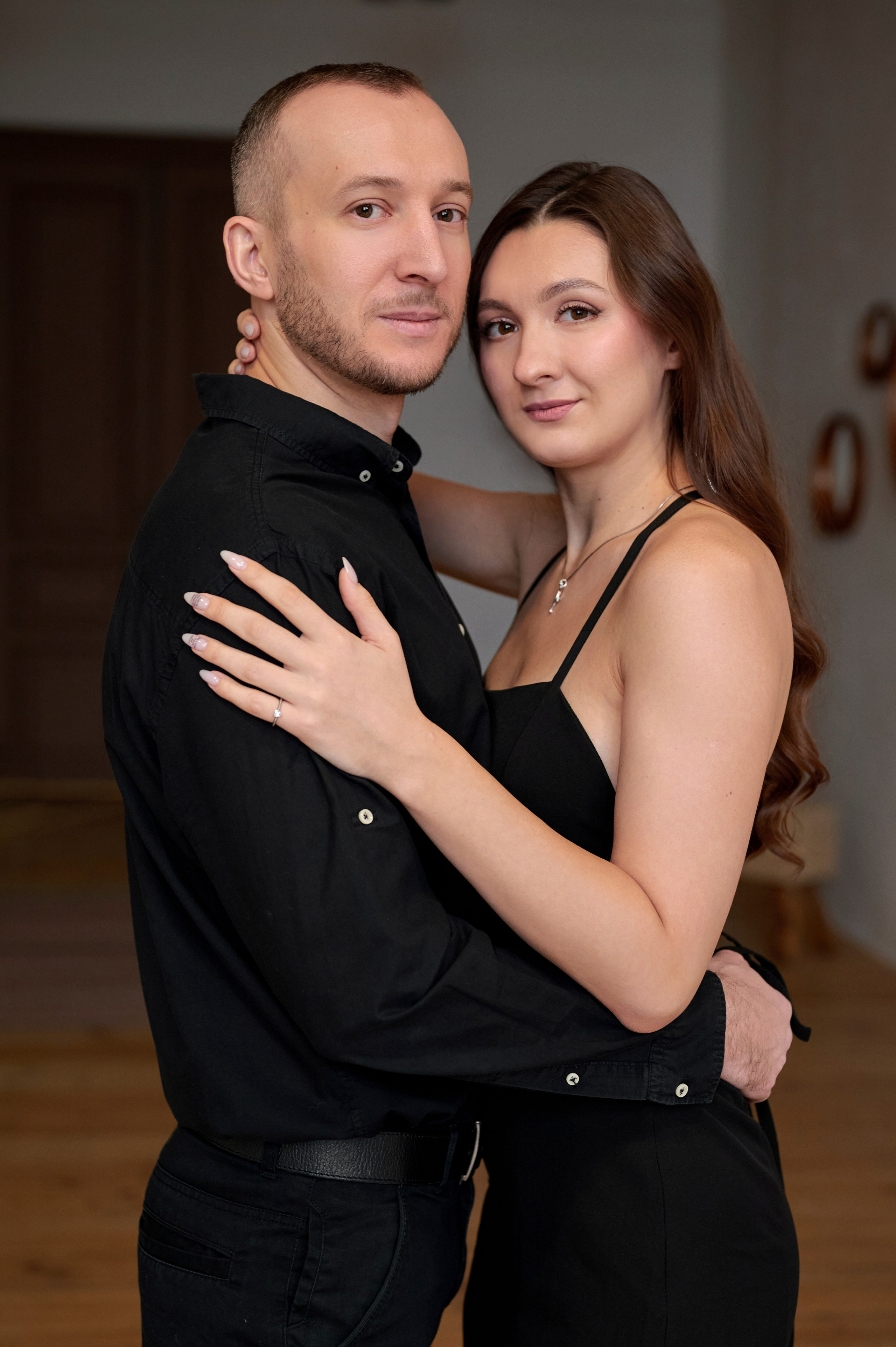 Предсвадебная лавстори в фотостудии. Анна Гончарова свадебный и репортажный фотограф в Москве
