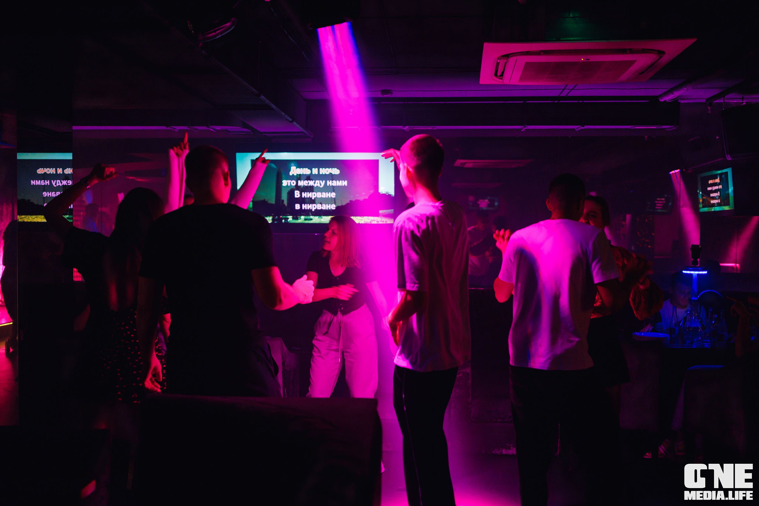 Фоторепортаж из Эйфории. One Media Life: фоторепортажи, фотоотчеты с мероприятий и заведений