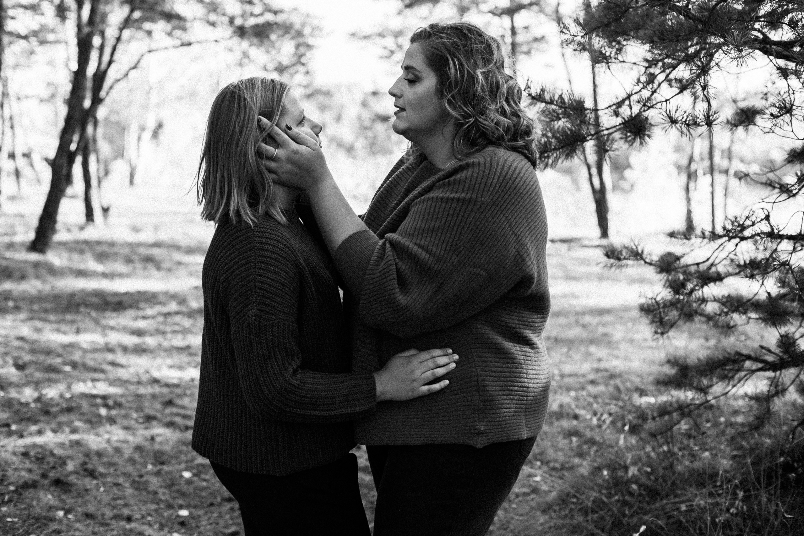 Мама. Детский и семейный фотограф, Newborn фотограф новорожденных г. Челябинск