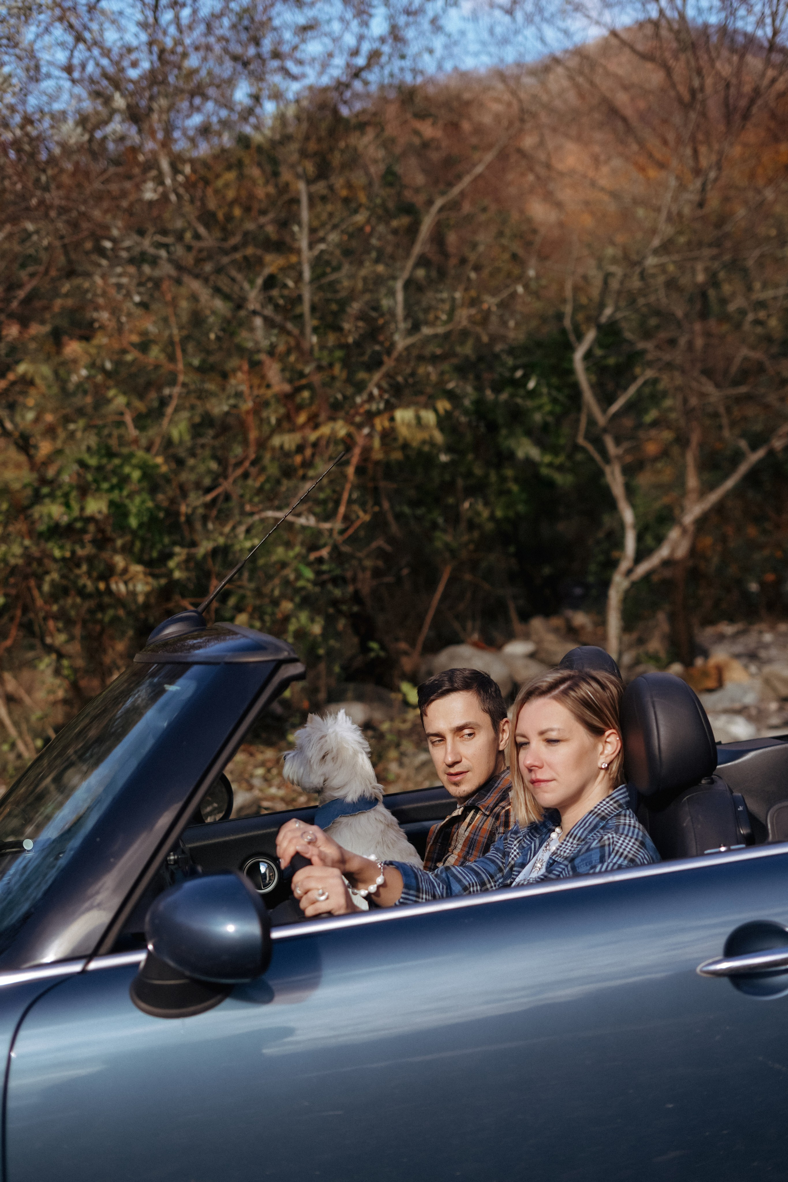 Миша, Лена, Лакки и мини-купер. Фотограф в Сочи и Абхазии | Фототуры | September Air