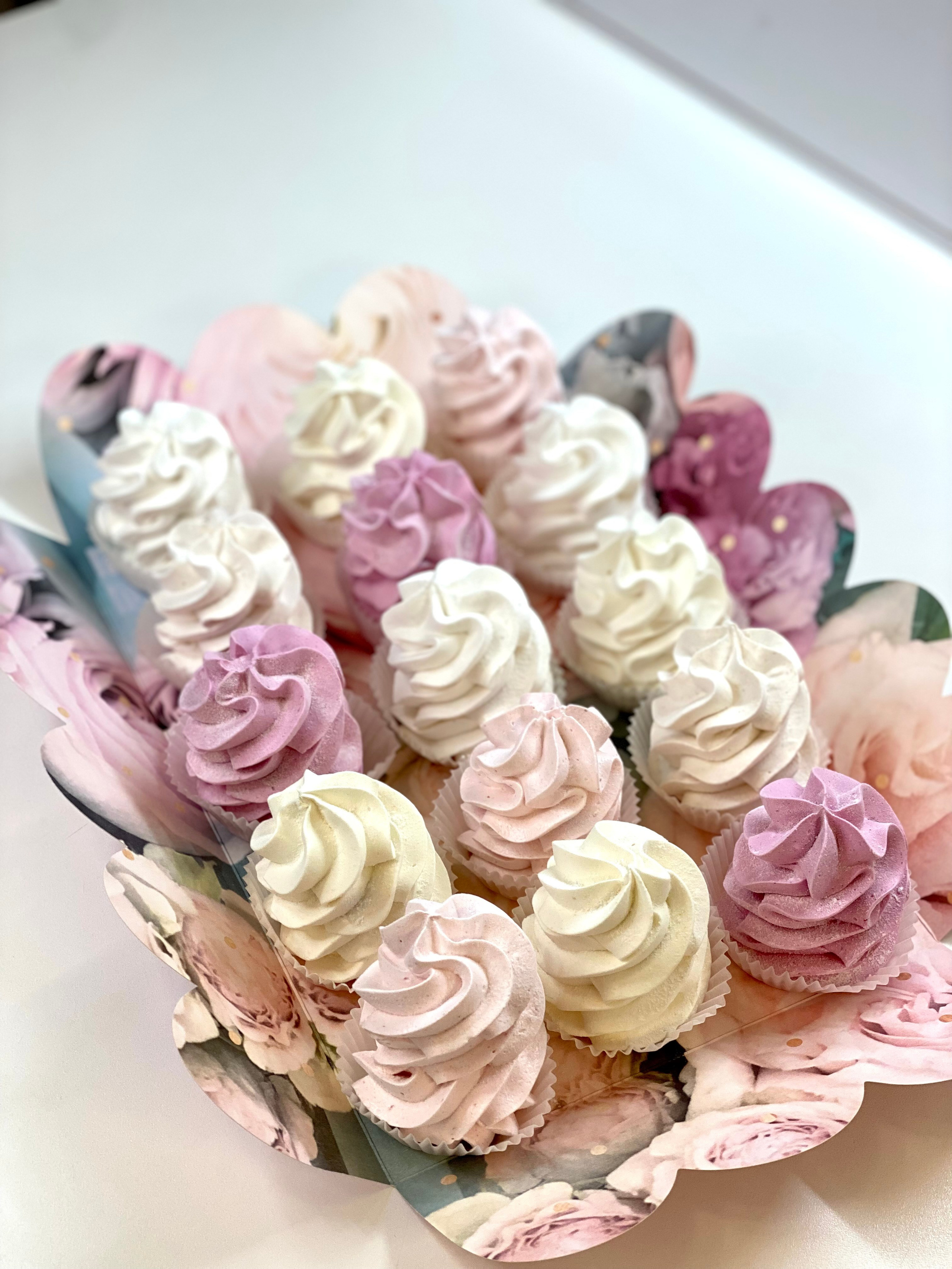 Завитки. Katyasugarsugar капкейки, зефир, торты Москва