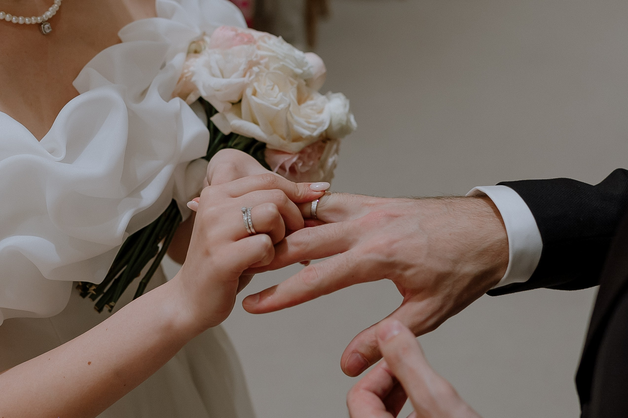 Обмен свадебными кольцами в Крокус сити