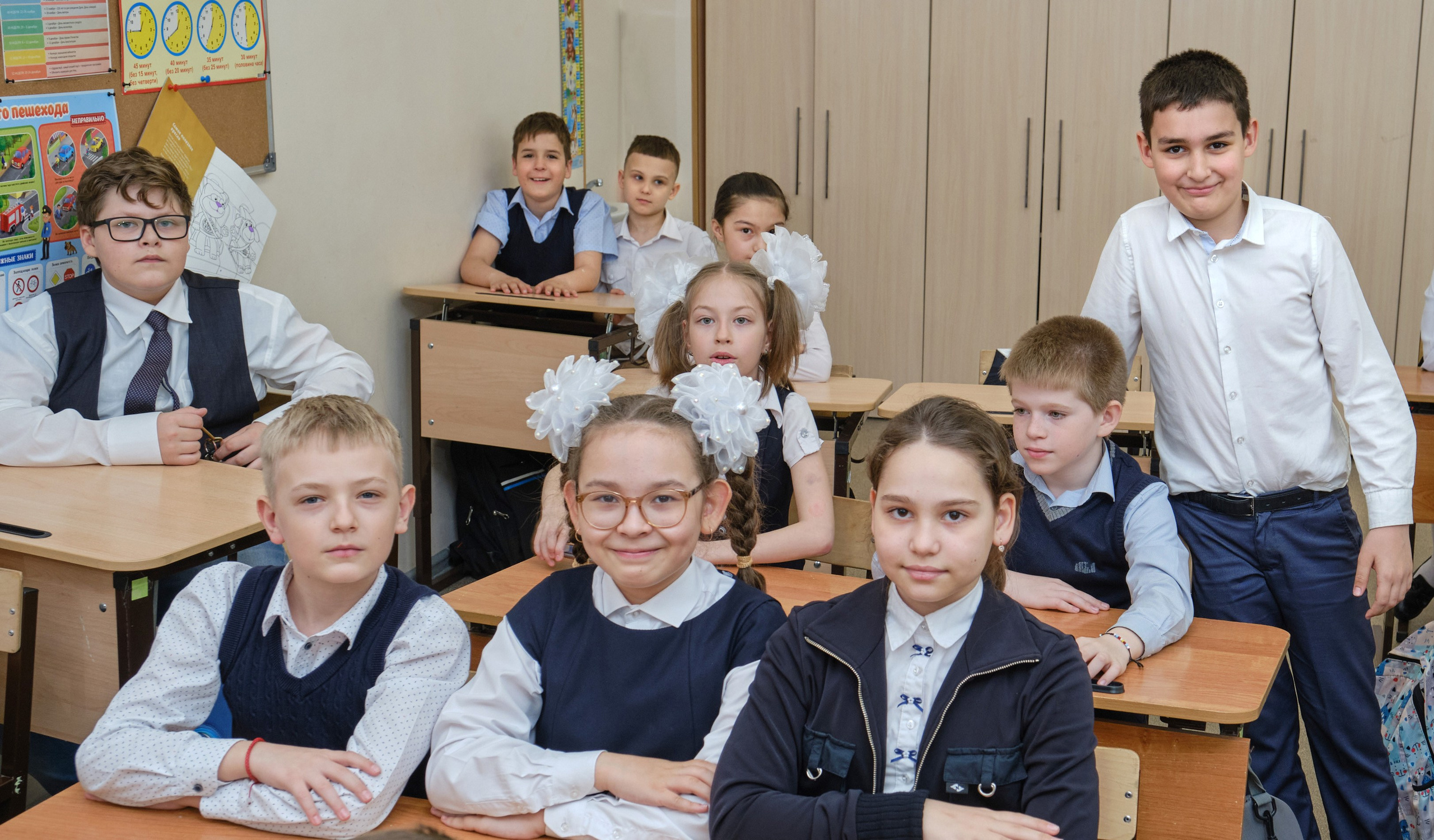 Фотосессия 1 сентября для 1 класса в школе | Фотограф на 1 сентября в Самаре