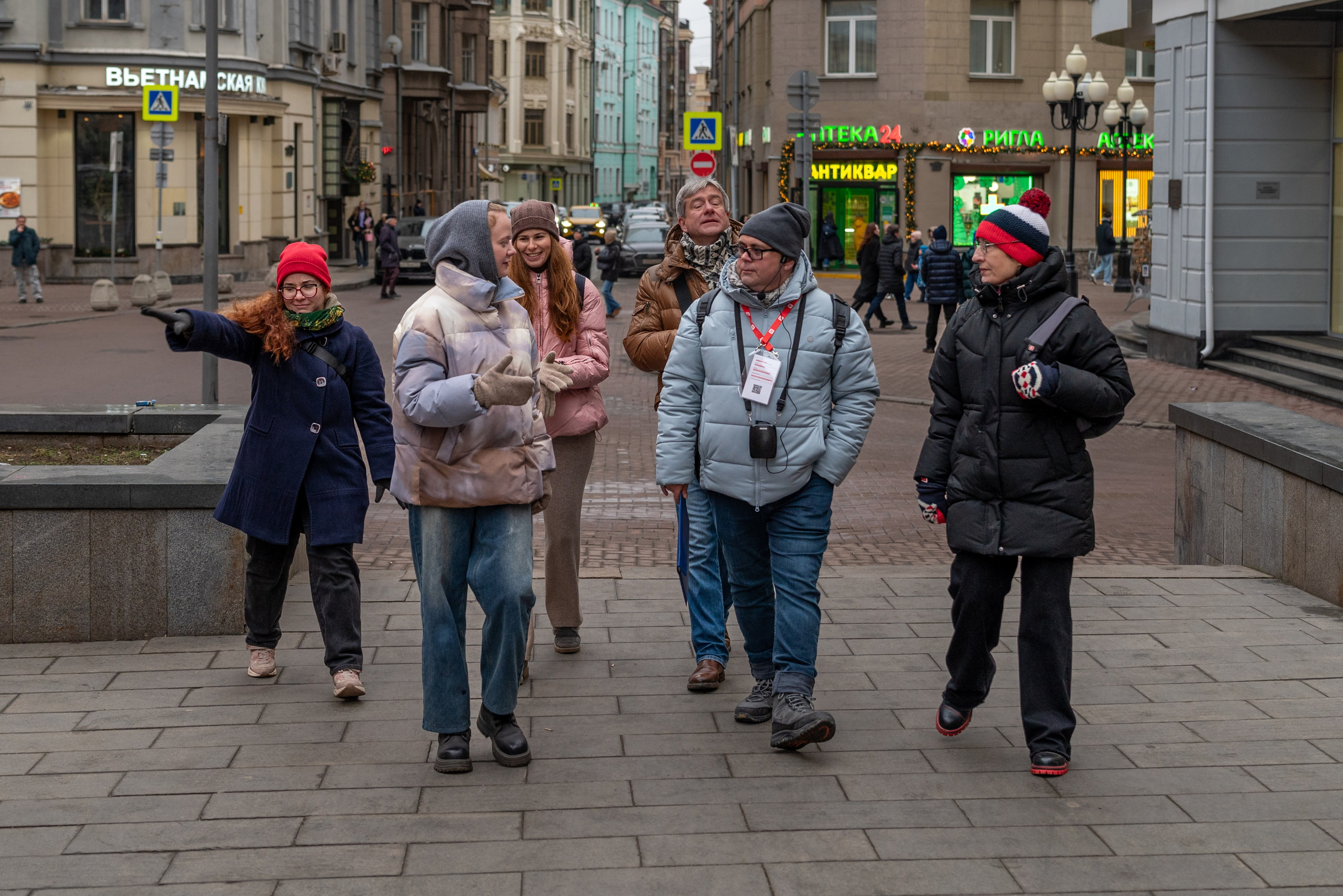 Помощь в подготовке к аттестации экскурсоводов. П&П — Полезное с Приятным. Фотоэкскурсии — Москва на память. Экскурсовод и фотограф в Москве. Увези столицу в своём альбоме!