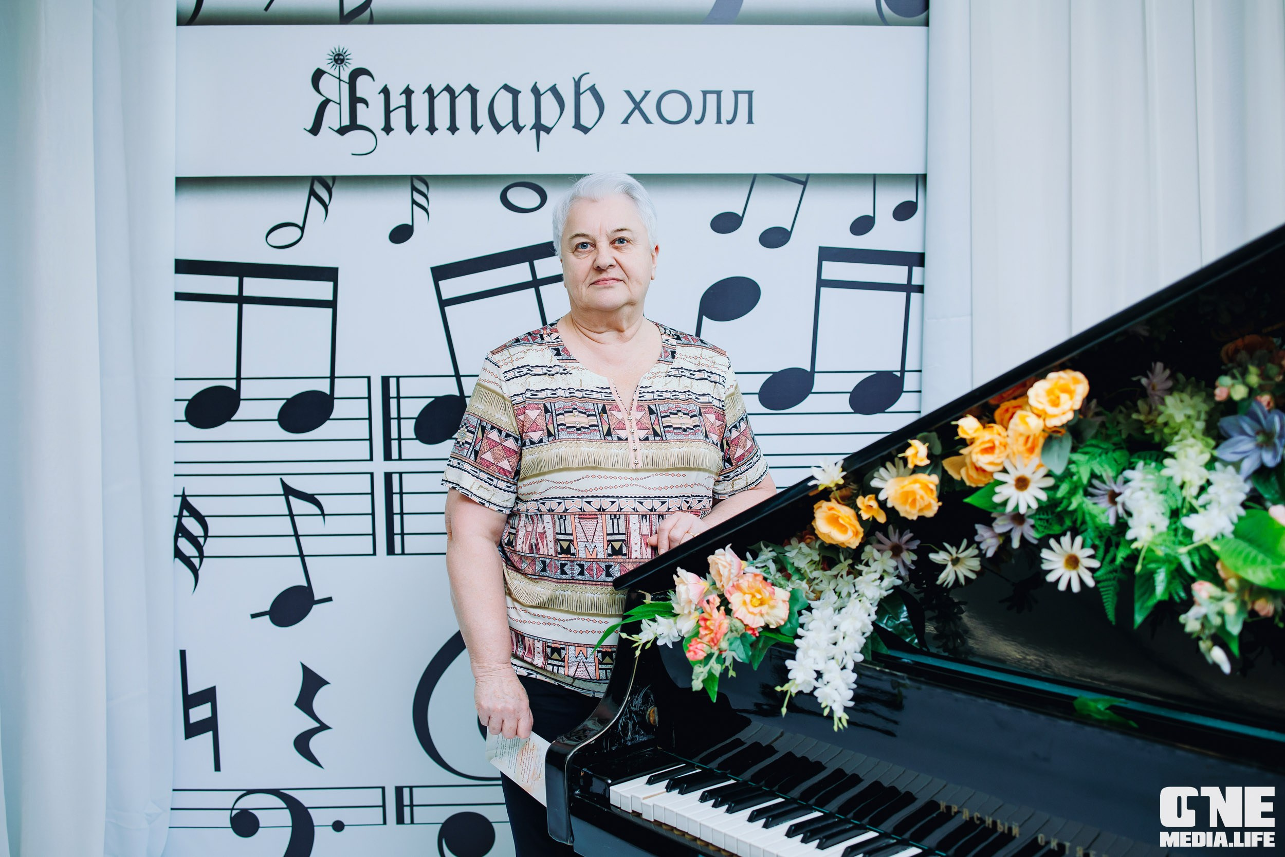 Концерт 8 марта в Янтарь холл. One Media Life: фоторепортажи, фотоотчеты с мероприятий и заведений