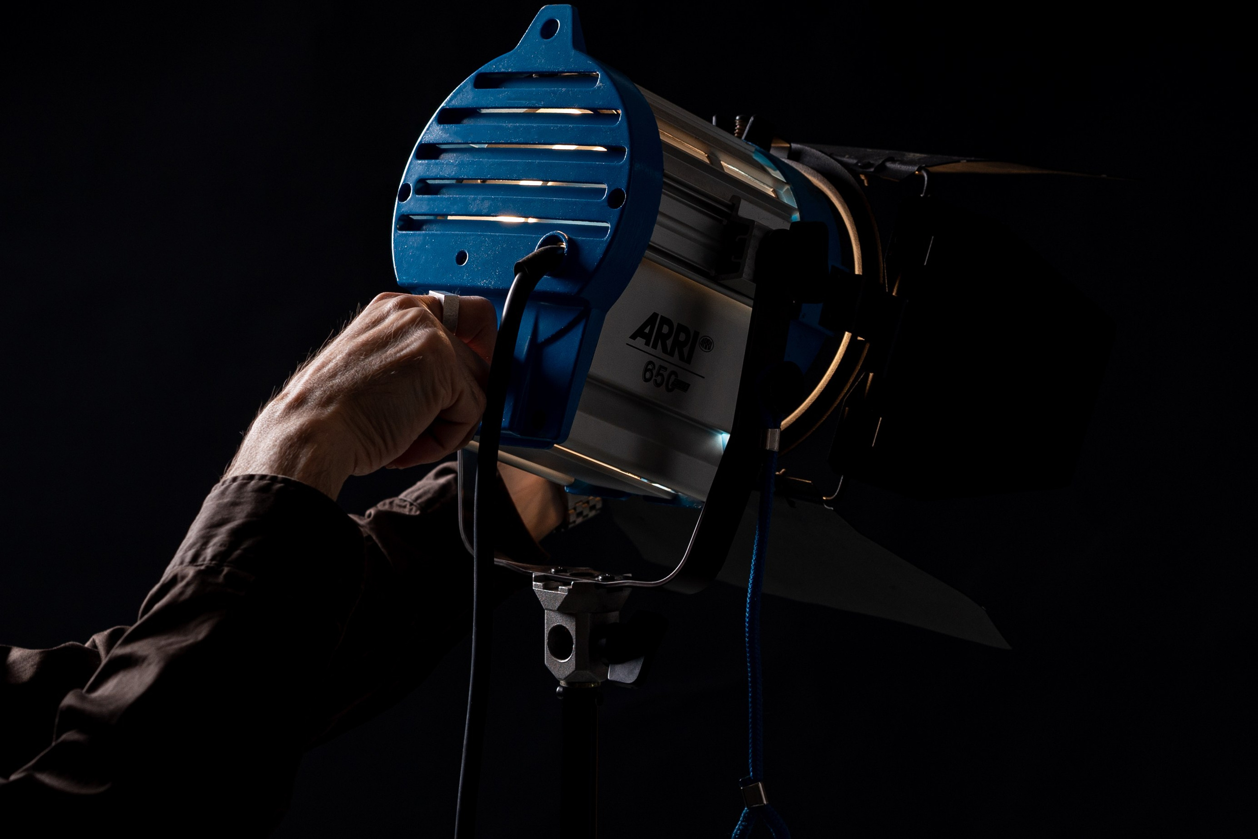 Освещение в кадре. Обучение для фотографов, видеографов, фильммейкеров, режиссёров, художников