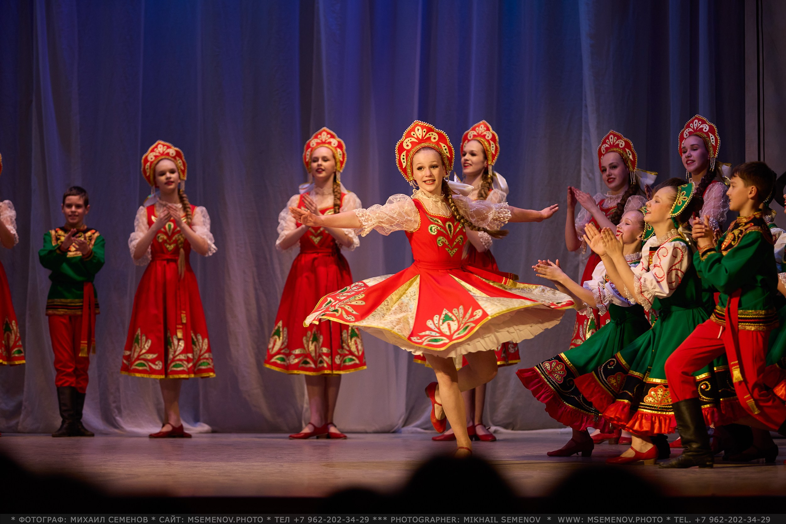 Фоторепортаж с Концерта «Волжанка» и «Задоринка»