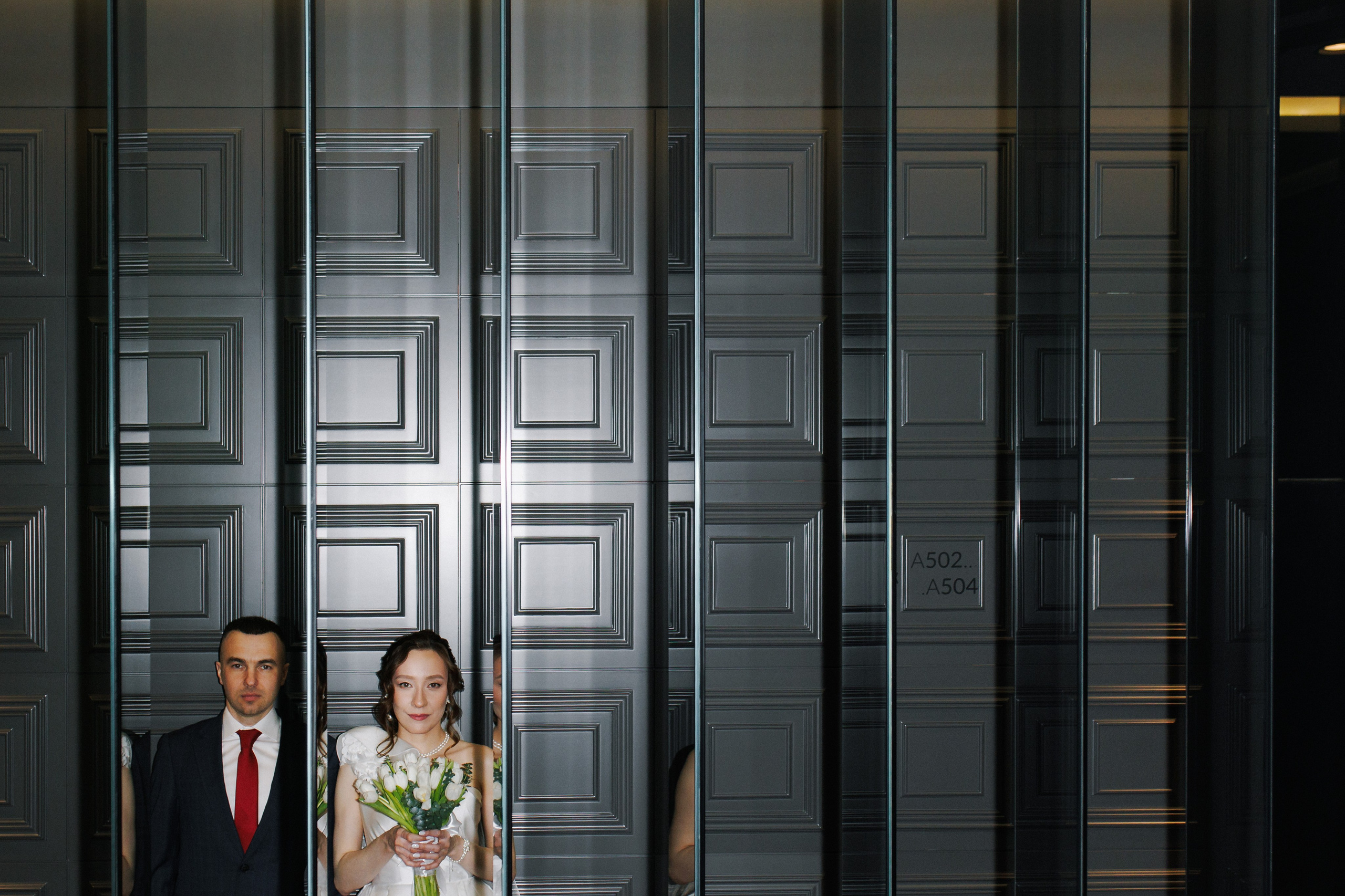 Свадьба ранней весной в Питере. Свадебный фотограф СПБ