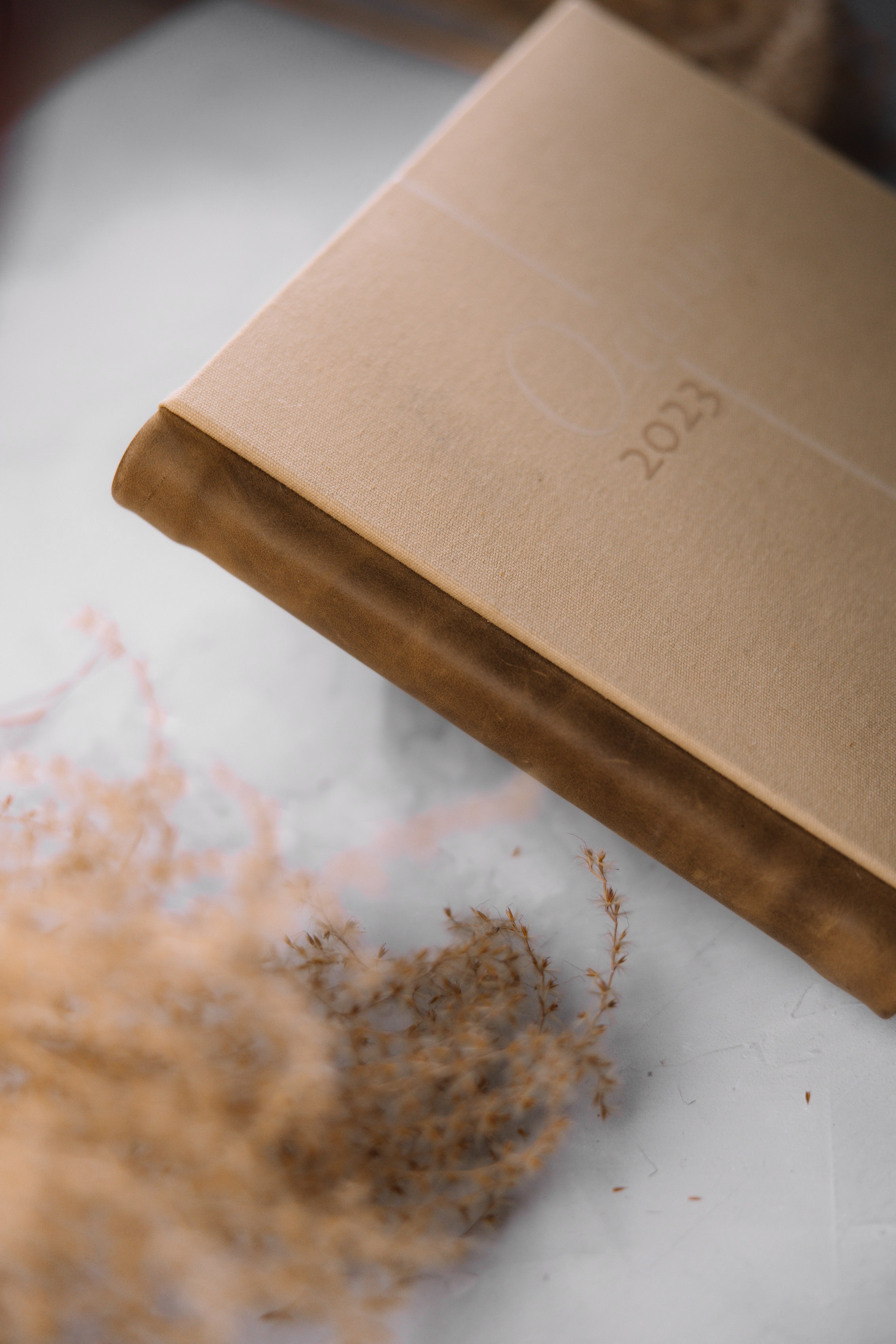 МИКА. Заказать индивидуальную фотокнигу ручной работы