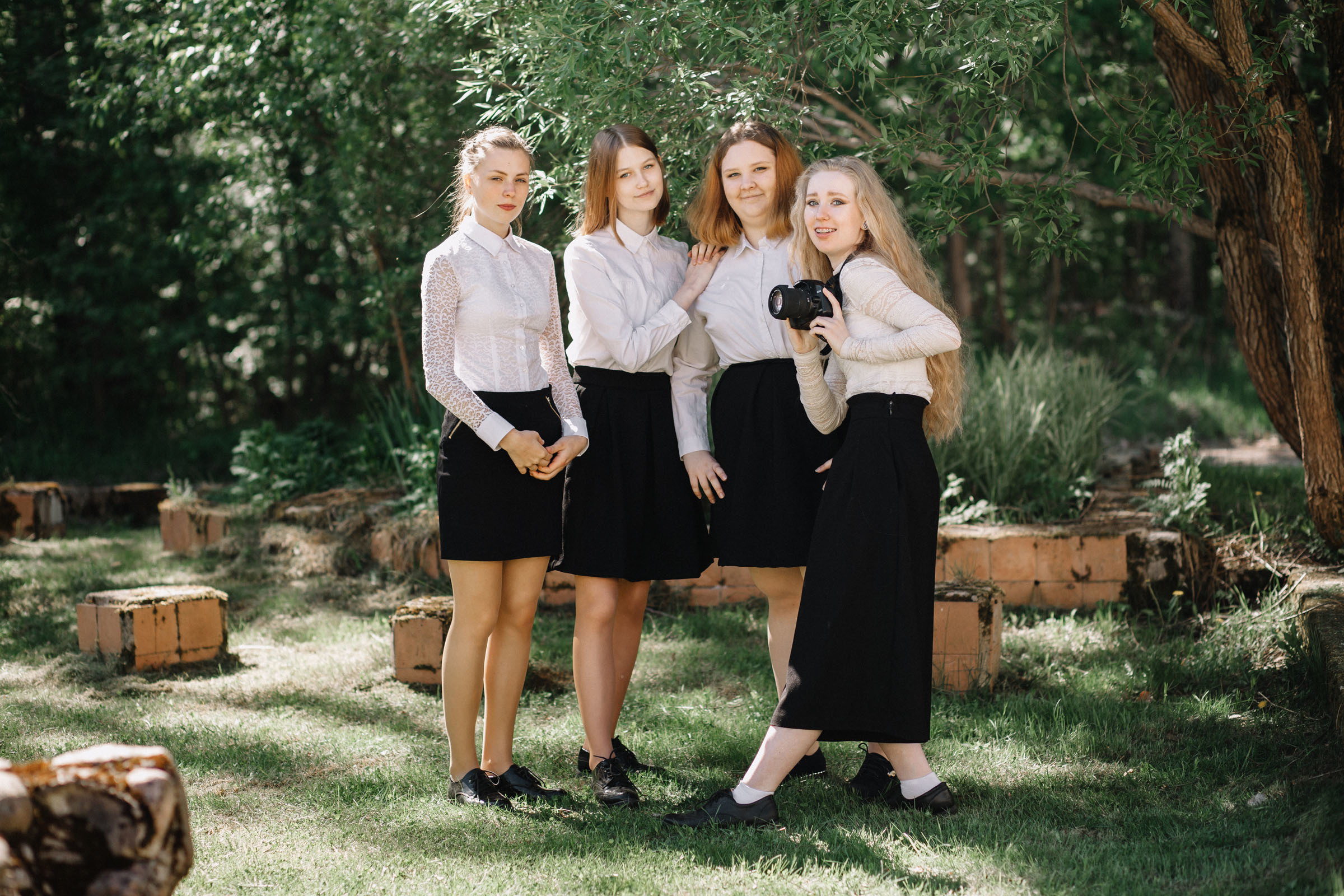 Школьные выпускные альбомы в Майкопе и Республике Адыгея. Семейный и свадебный фотограф в Майкопе Михаил Мартиросян