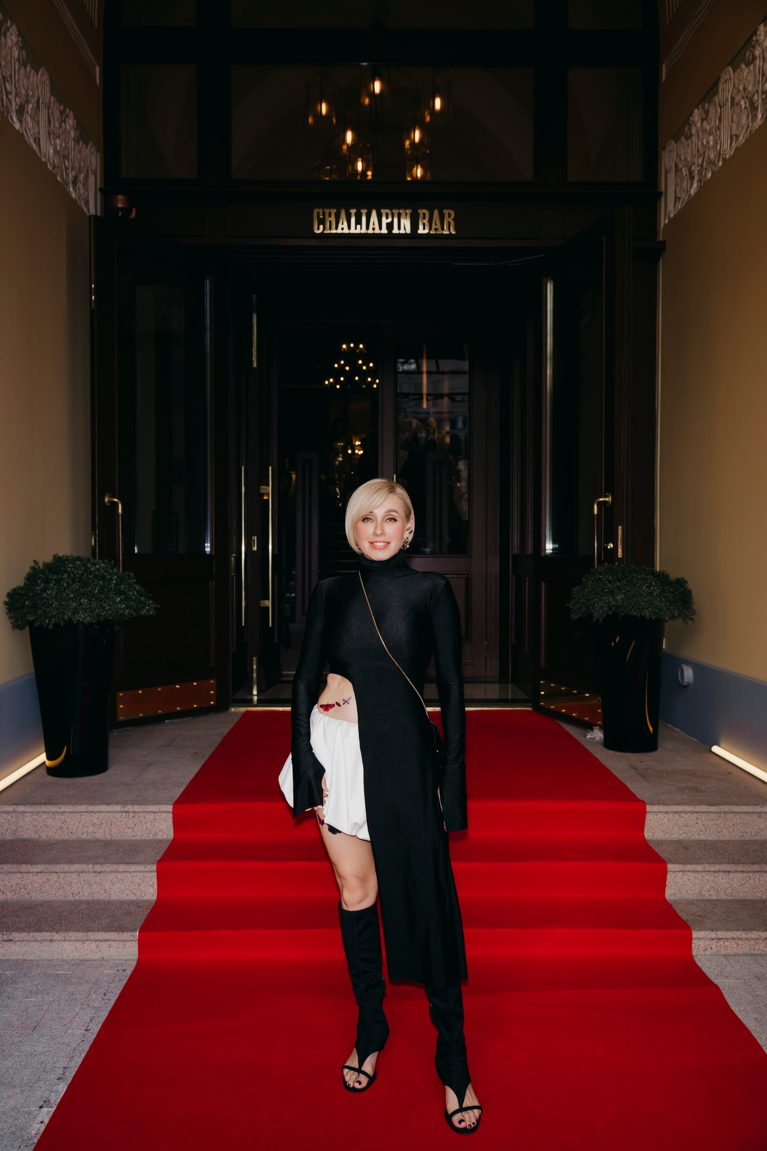 Презентация «AURUM». «Птичка на проводе»: информационный портал в Москве