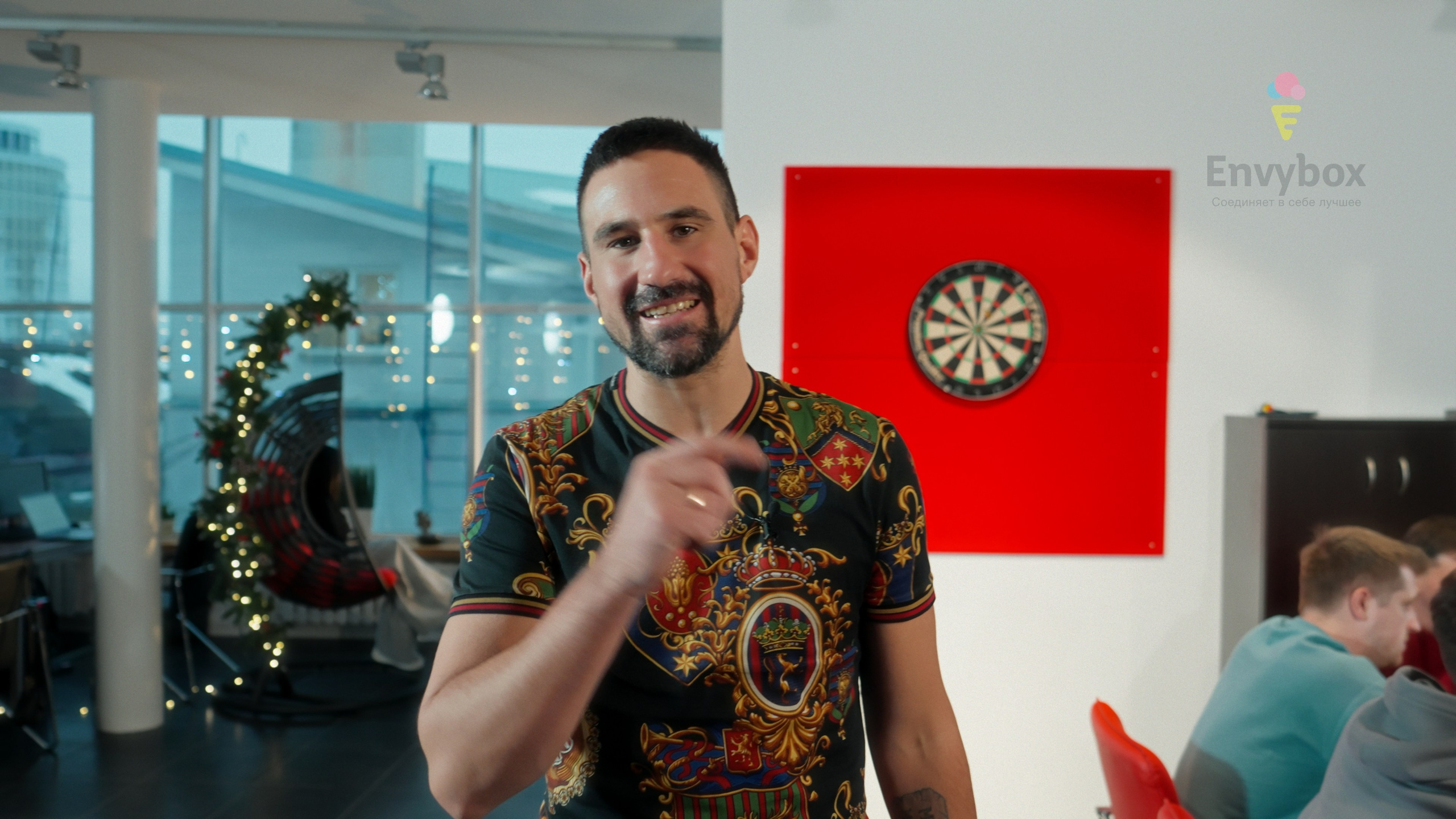 Алексей Молчанов во время съемок HR-видео для компании