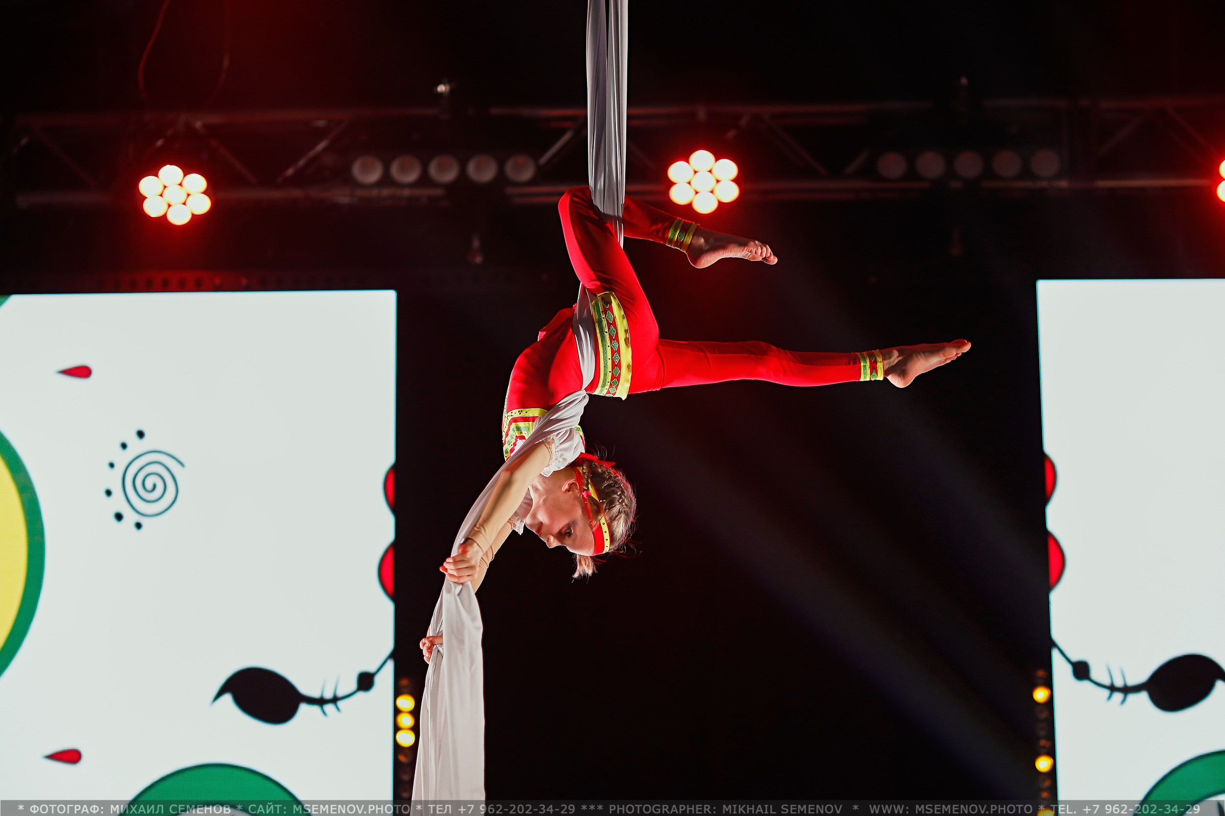 Анонс фоторепортажа с Концерта Грация. POLE DANCE. Photographer for business Mikhail Semenov. Aqua photo studio, photo school