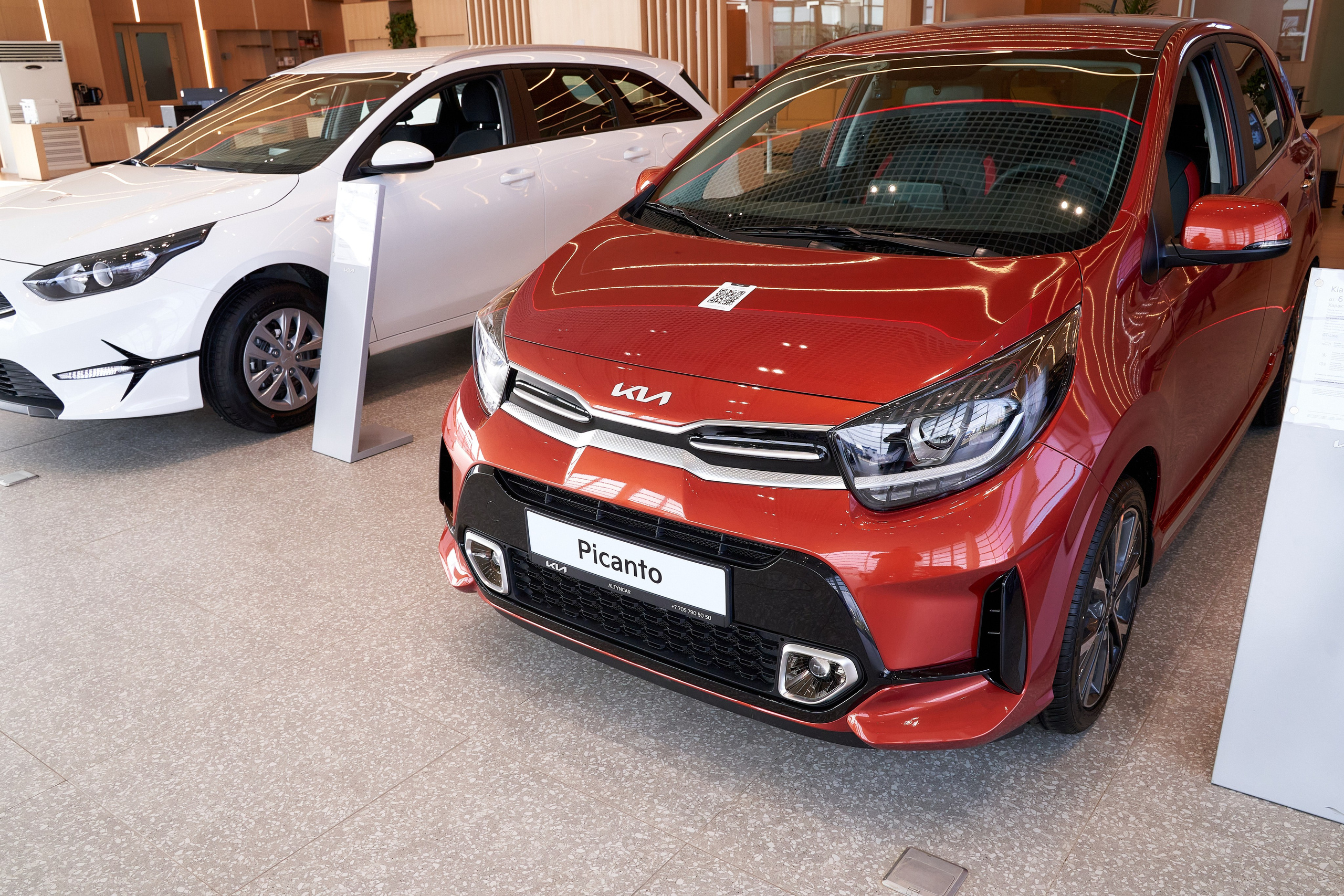 Автосалон KIA в Уральске. Фотограф в Уральске Александр Хохлачёв | HOHLACHEV.COM