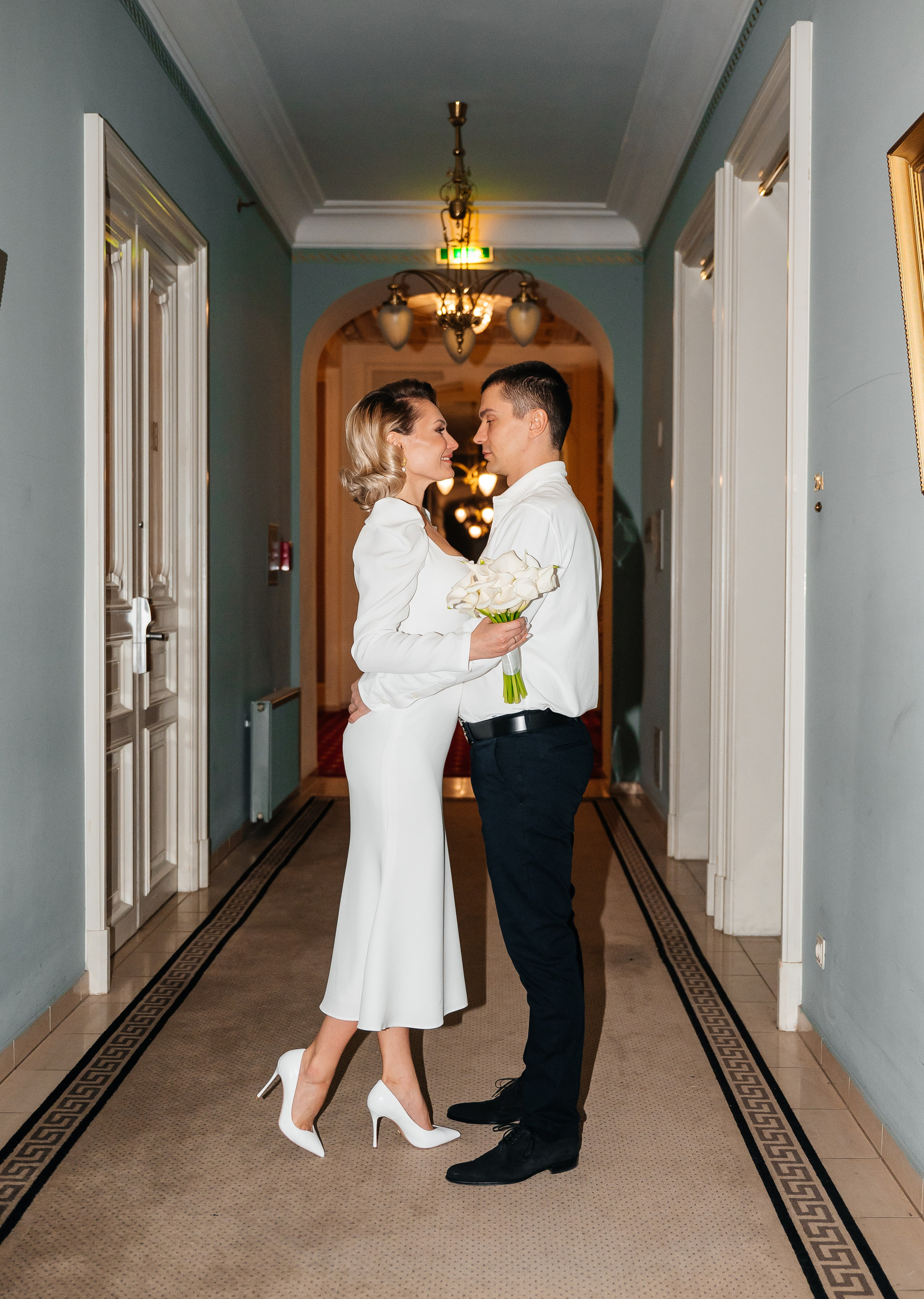 Лучшие отели для свадебного утра в Москве. Свадебный видеограф в Москве Никонова Анна