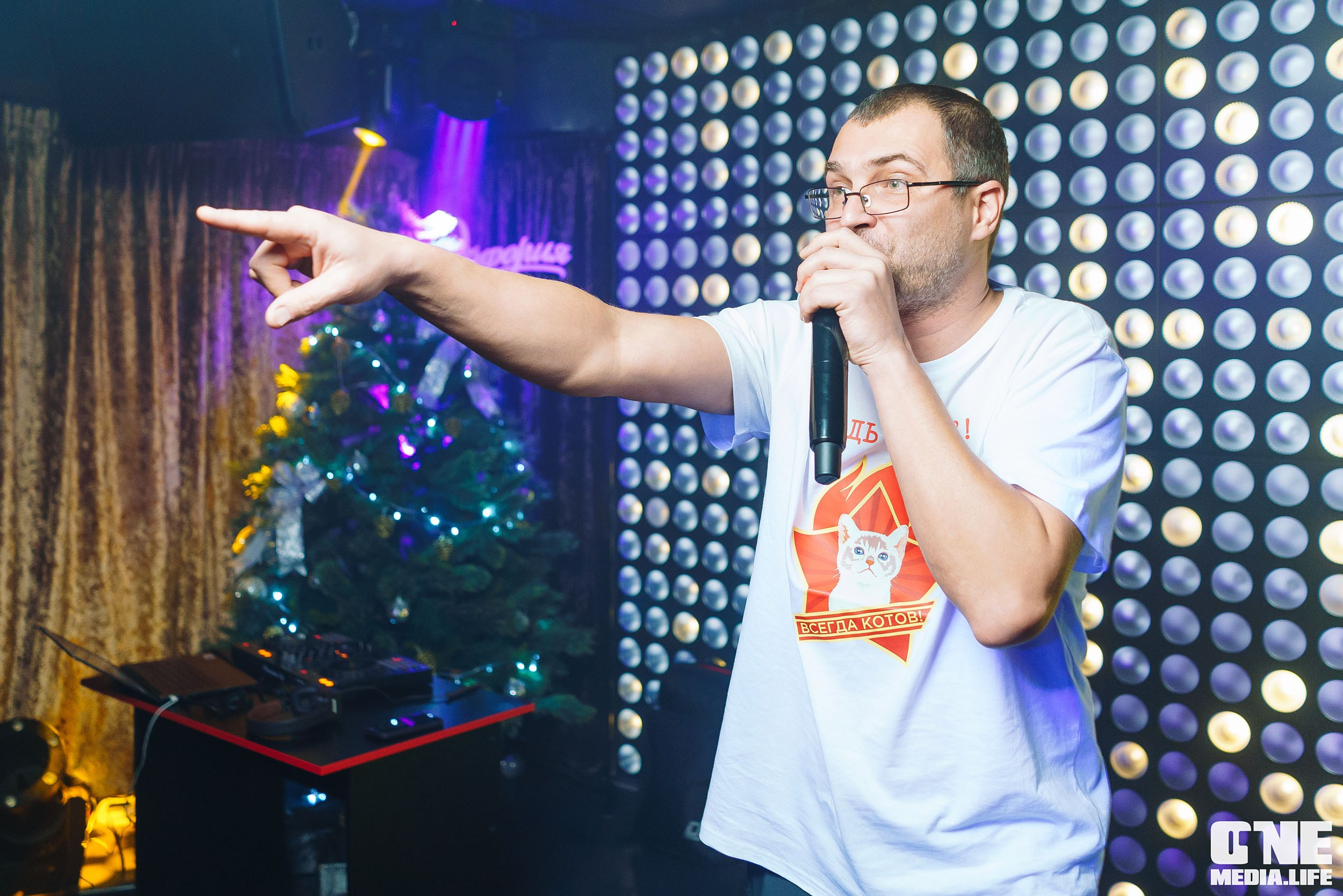 Фоторепортаж из караоке-клуба Эйфория. One Media Life: фоторепортажи, фотоотчеты с мероприятий и заведений
