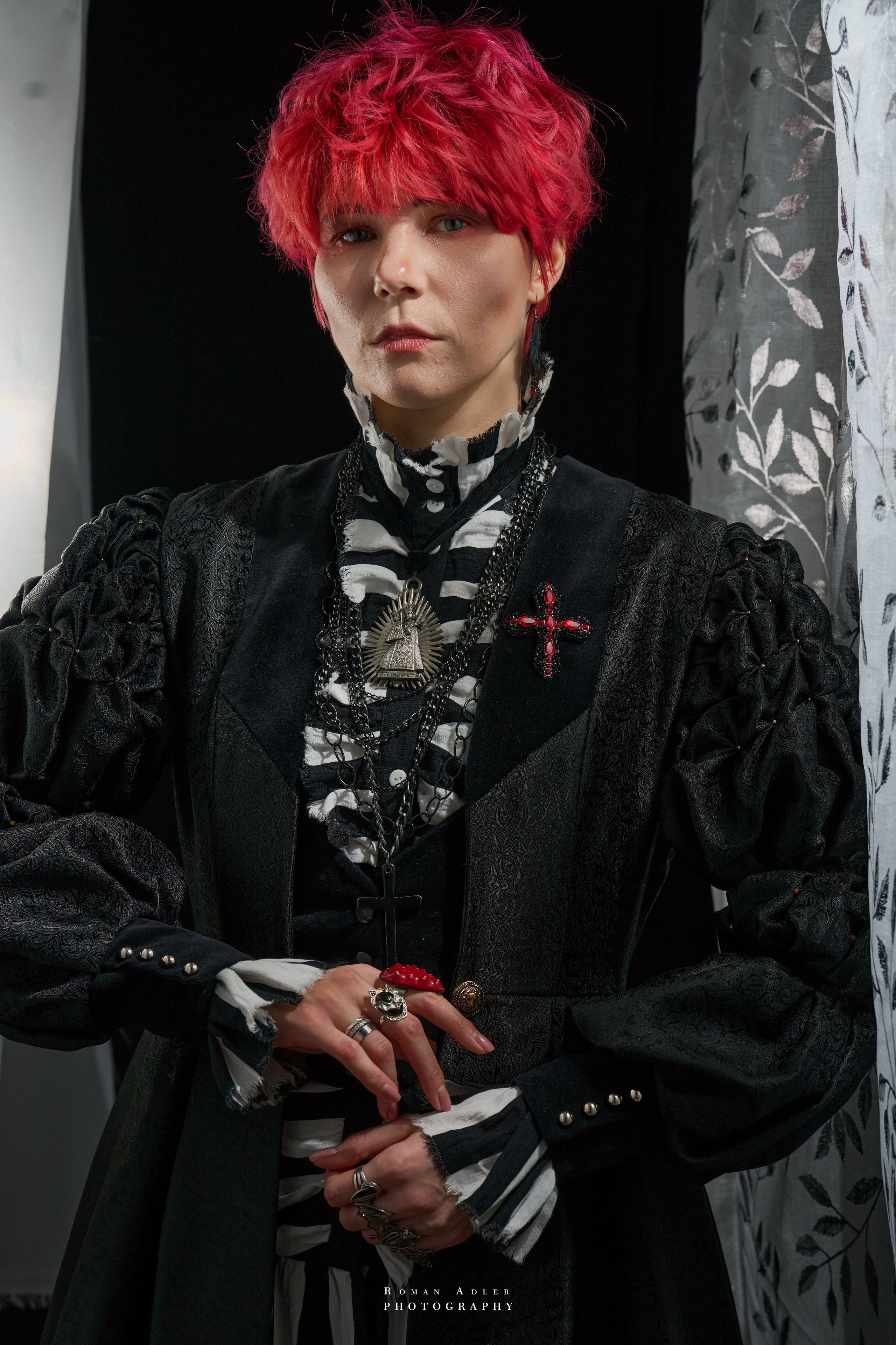 Поколение J-ROCK. Фотограф Роман Адлер