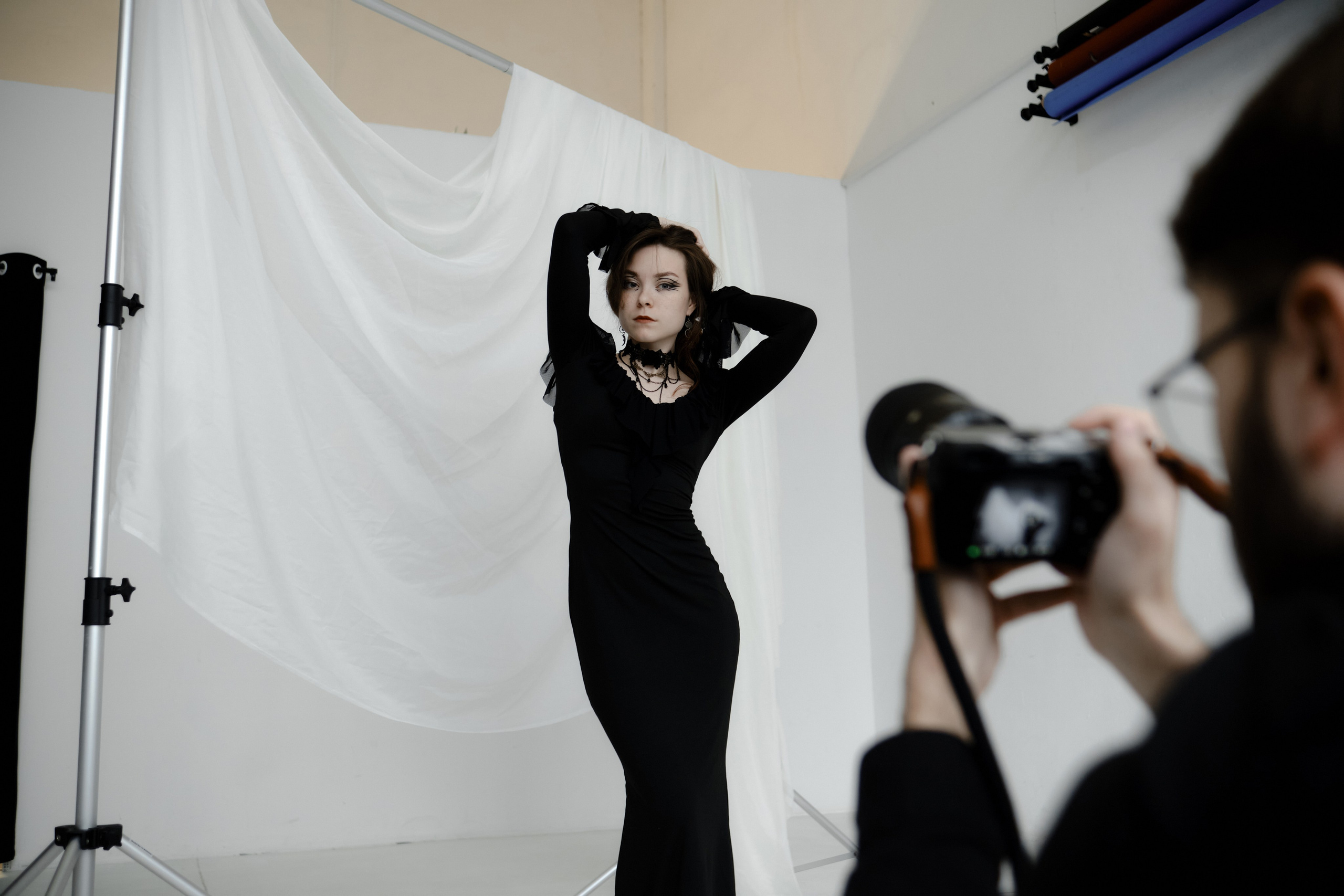 Контакты. Фотограф Vika Rin