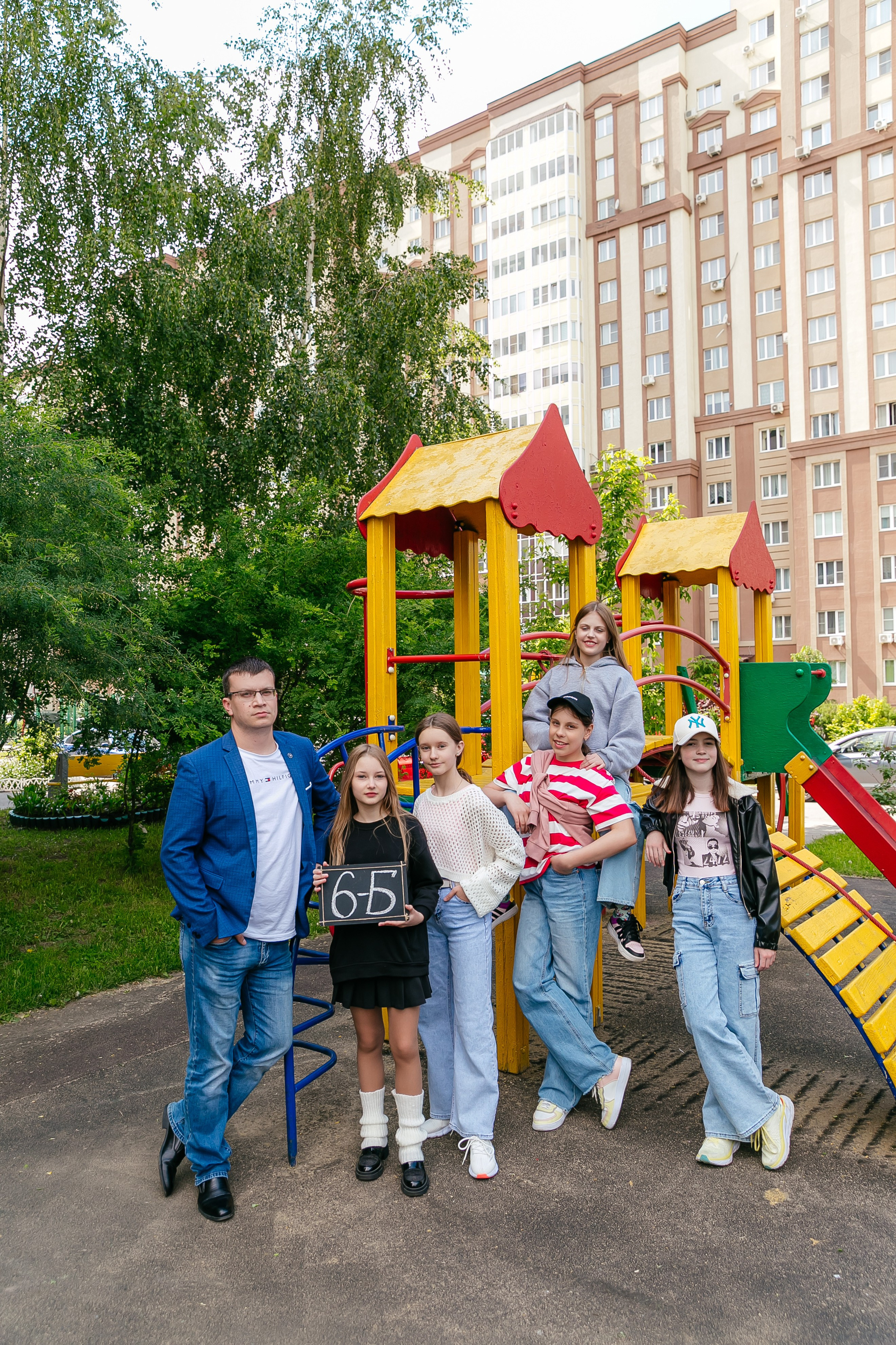 Акции от фотостудии Вышка. Выпускной альбом в Москве и Домодедово Вышка Школьный фотограф