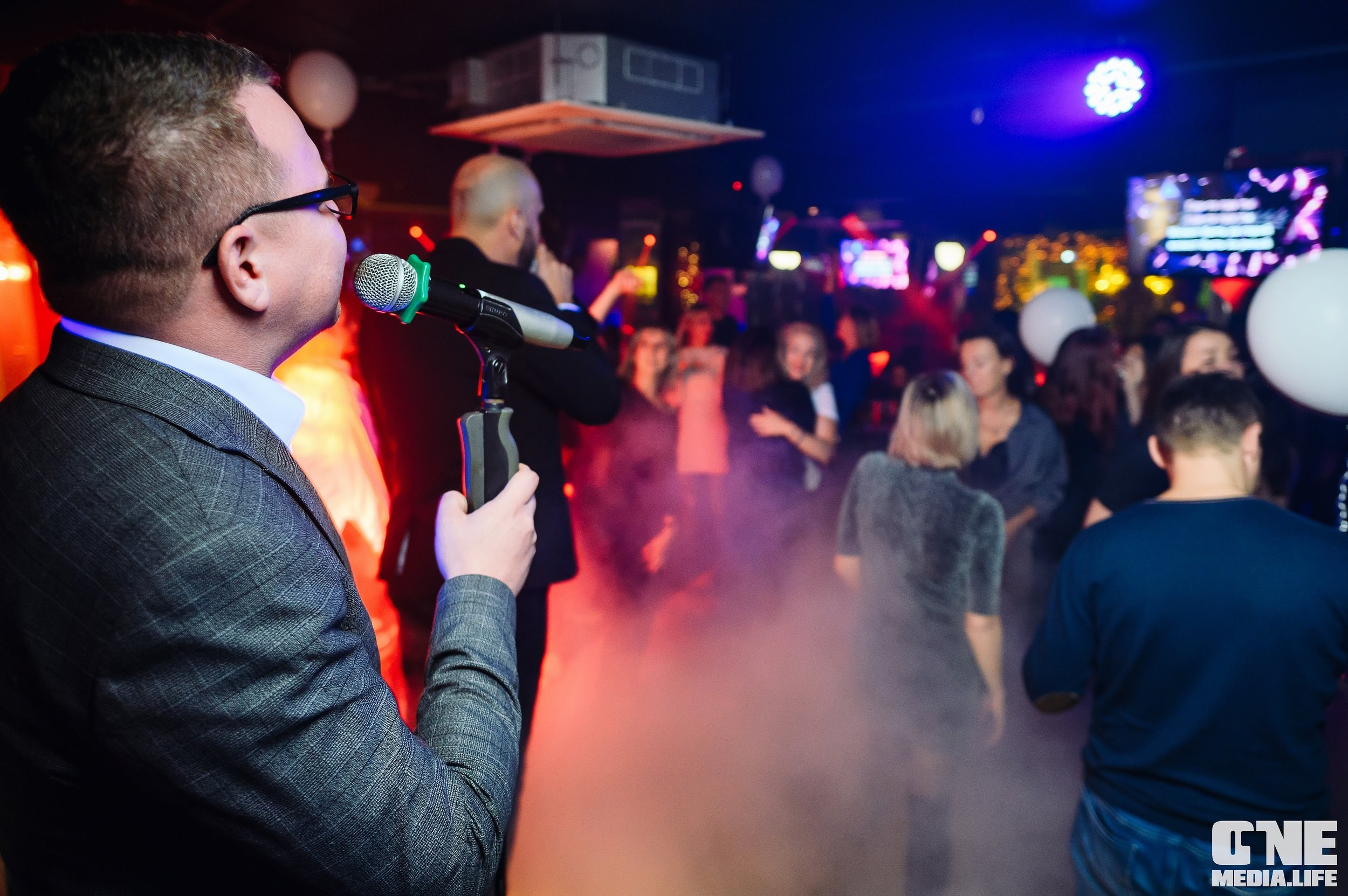 Фоторепортаж из караоке-клуба Эйфория. One Media Life: фоторепортажи, фотоотчеты с мероприятий и заведений