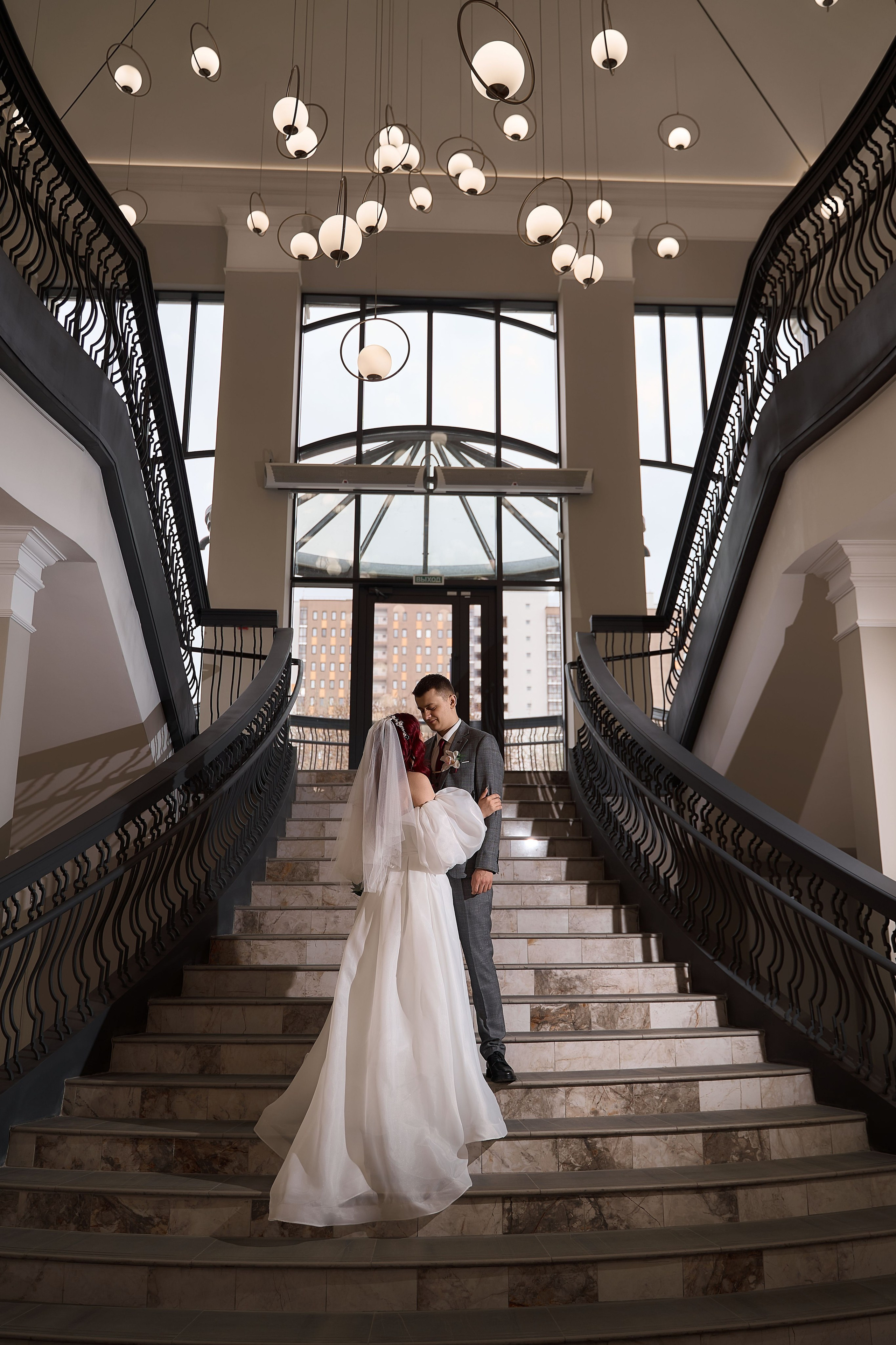 Фотосессия в Верхнепышминском ЗАГСе. Фотограф и видеограф в Екатеринбурге