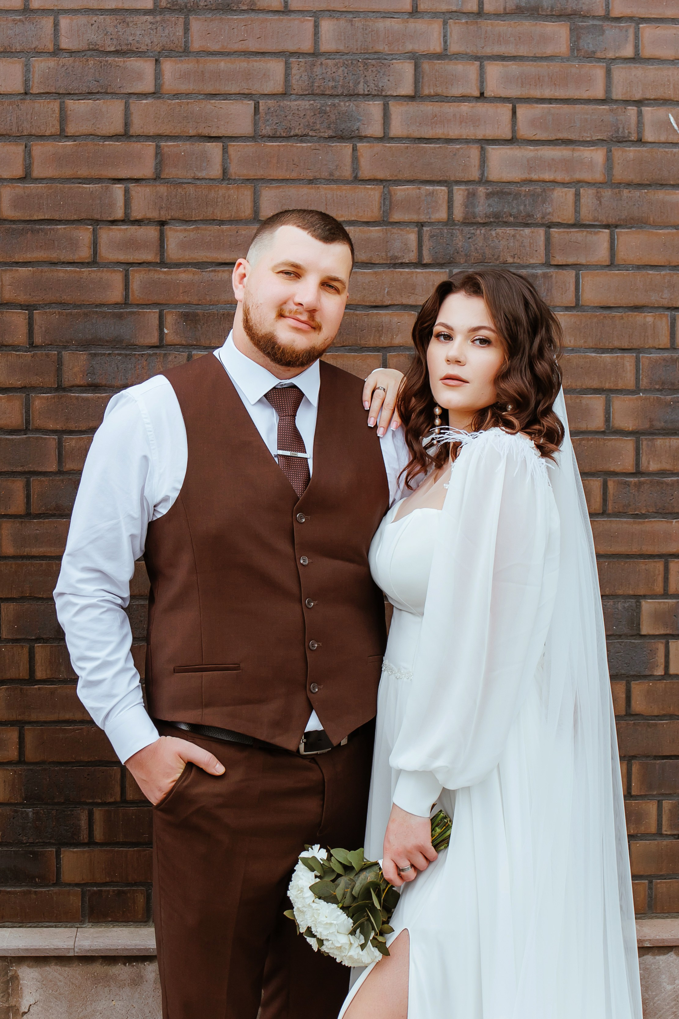 Сборы жениха и невесты в отеле Гринпарк г. Лабинск. Дмитрий Шевченко свадебное фото в г. Краснодар — Армавир — Лабинск