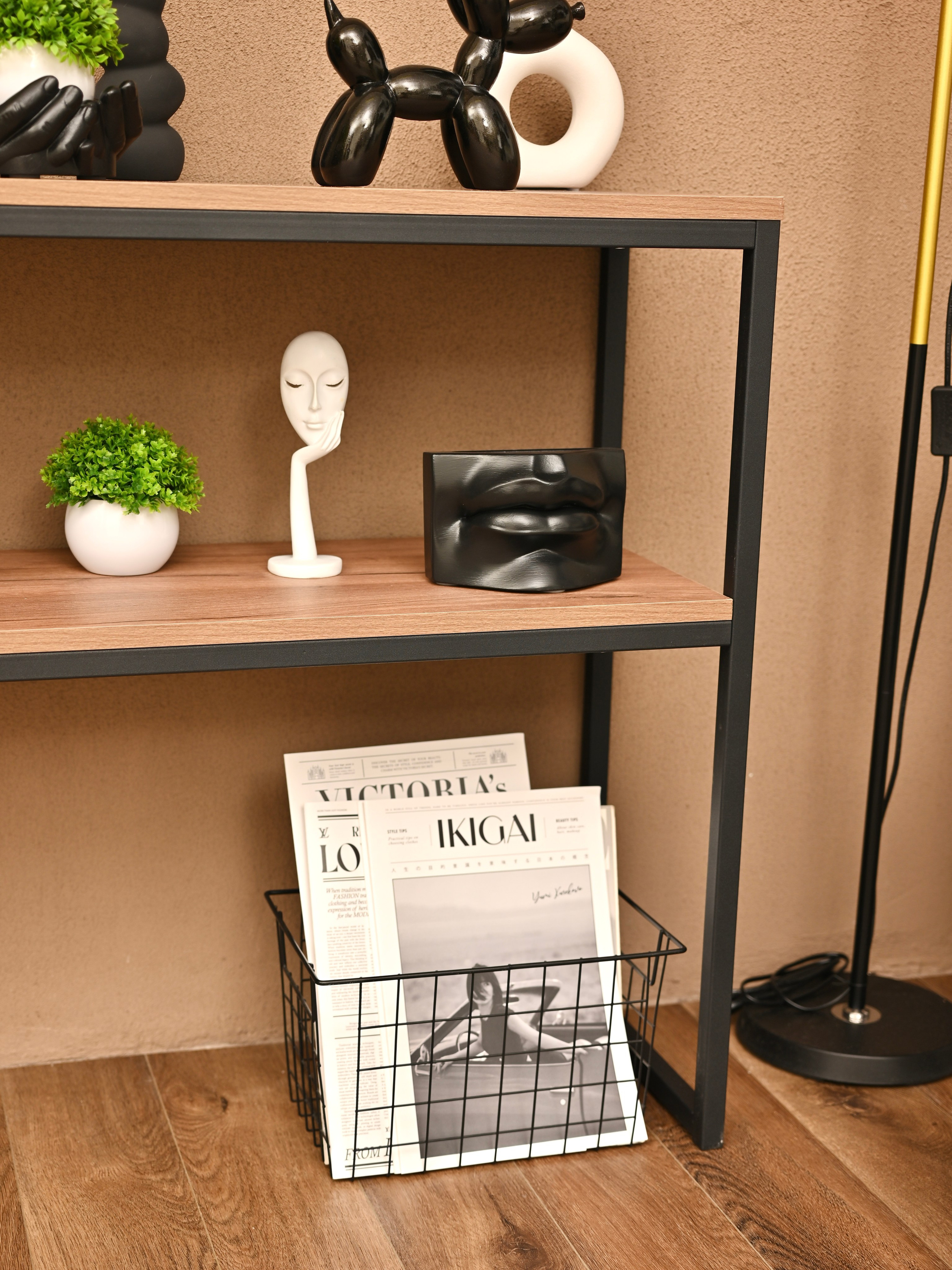 Большой выбор локаций для фотосъемок для каталогов на маркетплейсы. ТМ Продакшн — Съемка для маркетплейсов в Москве