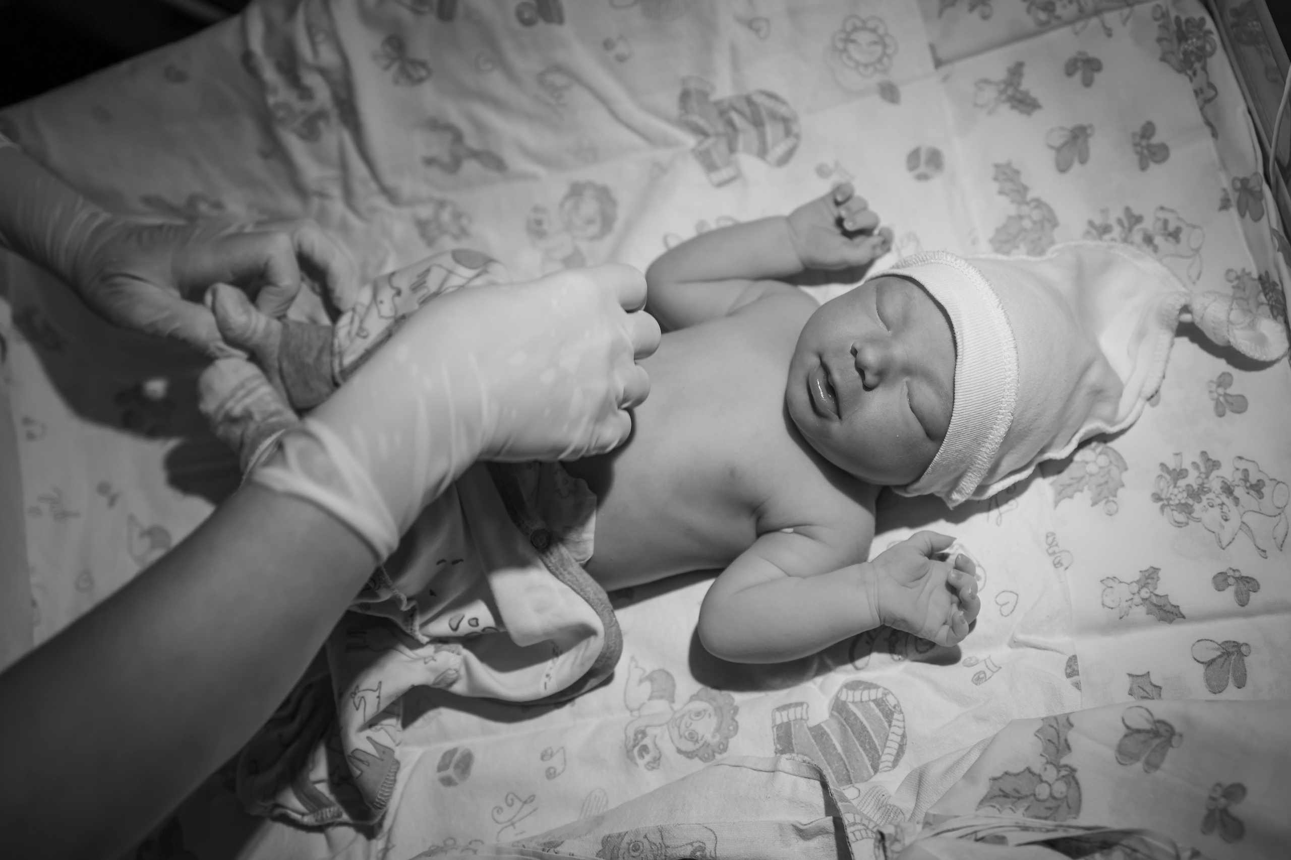 Фото рождения. Яна Кром Фотограф ньюборн в Москве