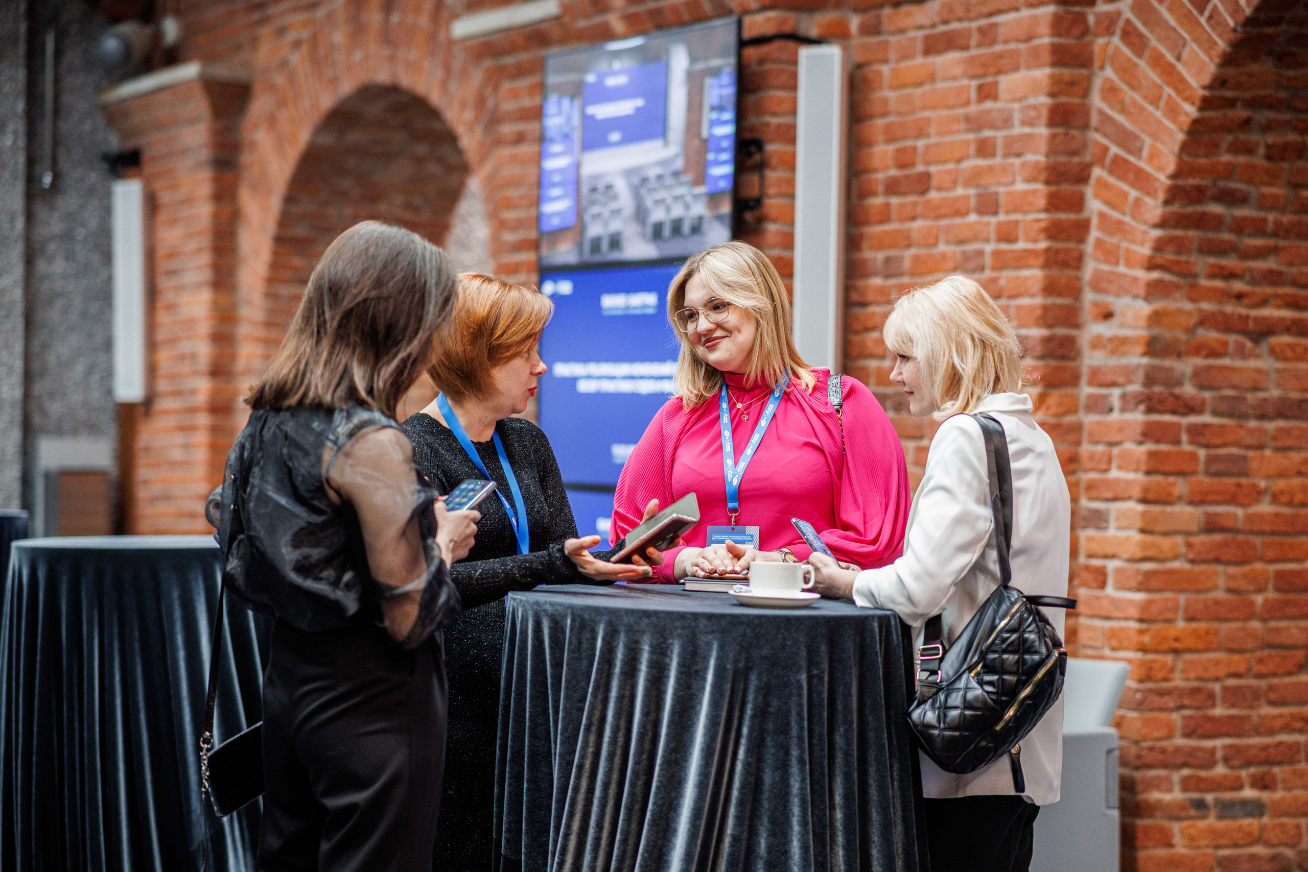 Репортаж с бизнес завтрака. Фотограф Балаев Михаил
