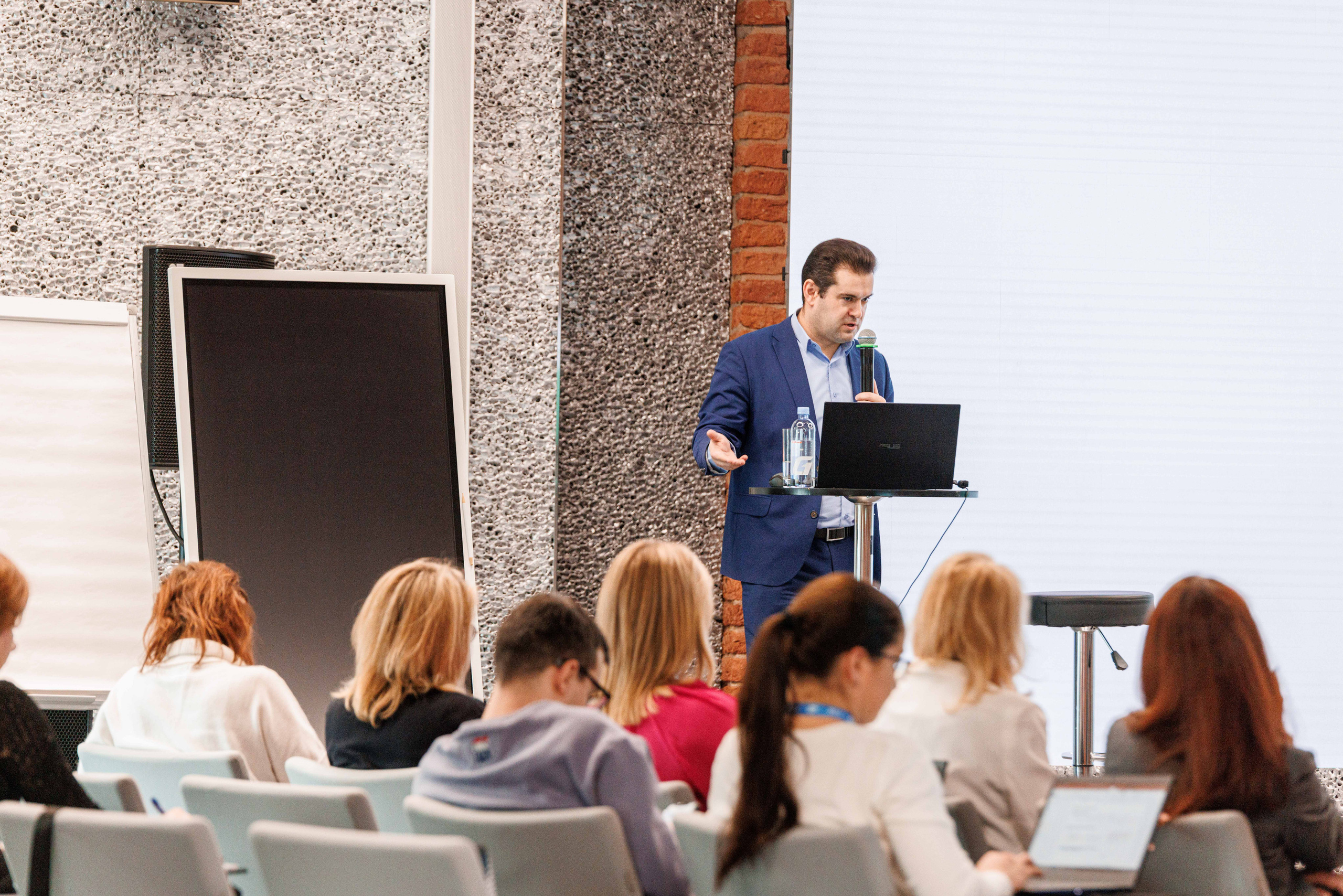 Репортаж с бизнес завтрака. Фотограф Балаев Михаил