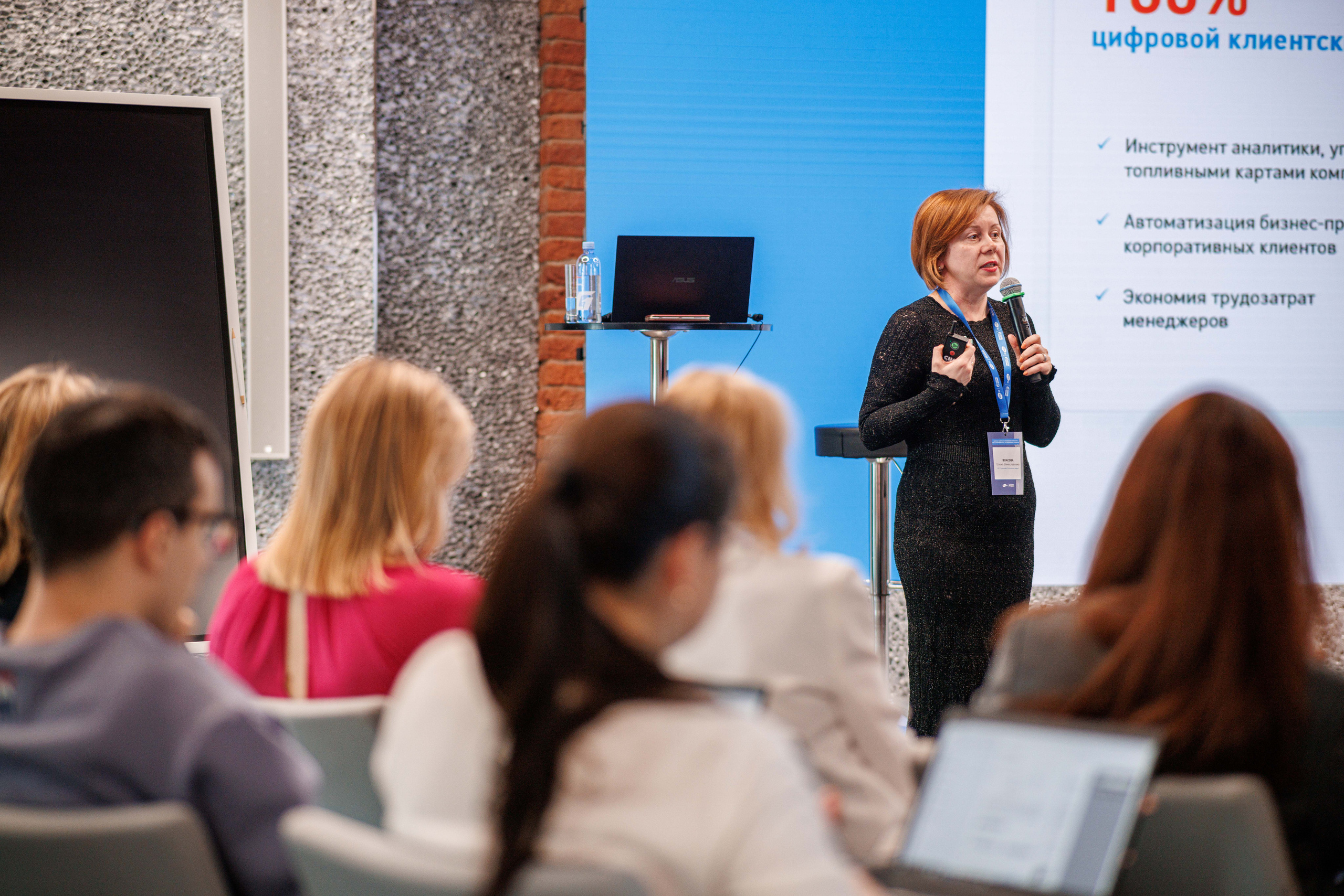 Репортаж с бизнес завтрака. Фотограф Балаев Михаил