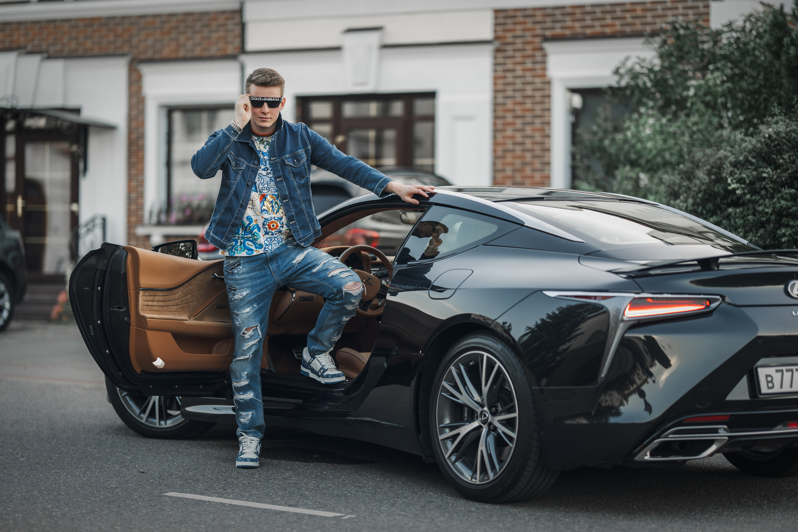 Фотосессия Артёма в Суханово Парк. Фотограф в Москве Александр Кутявин