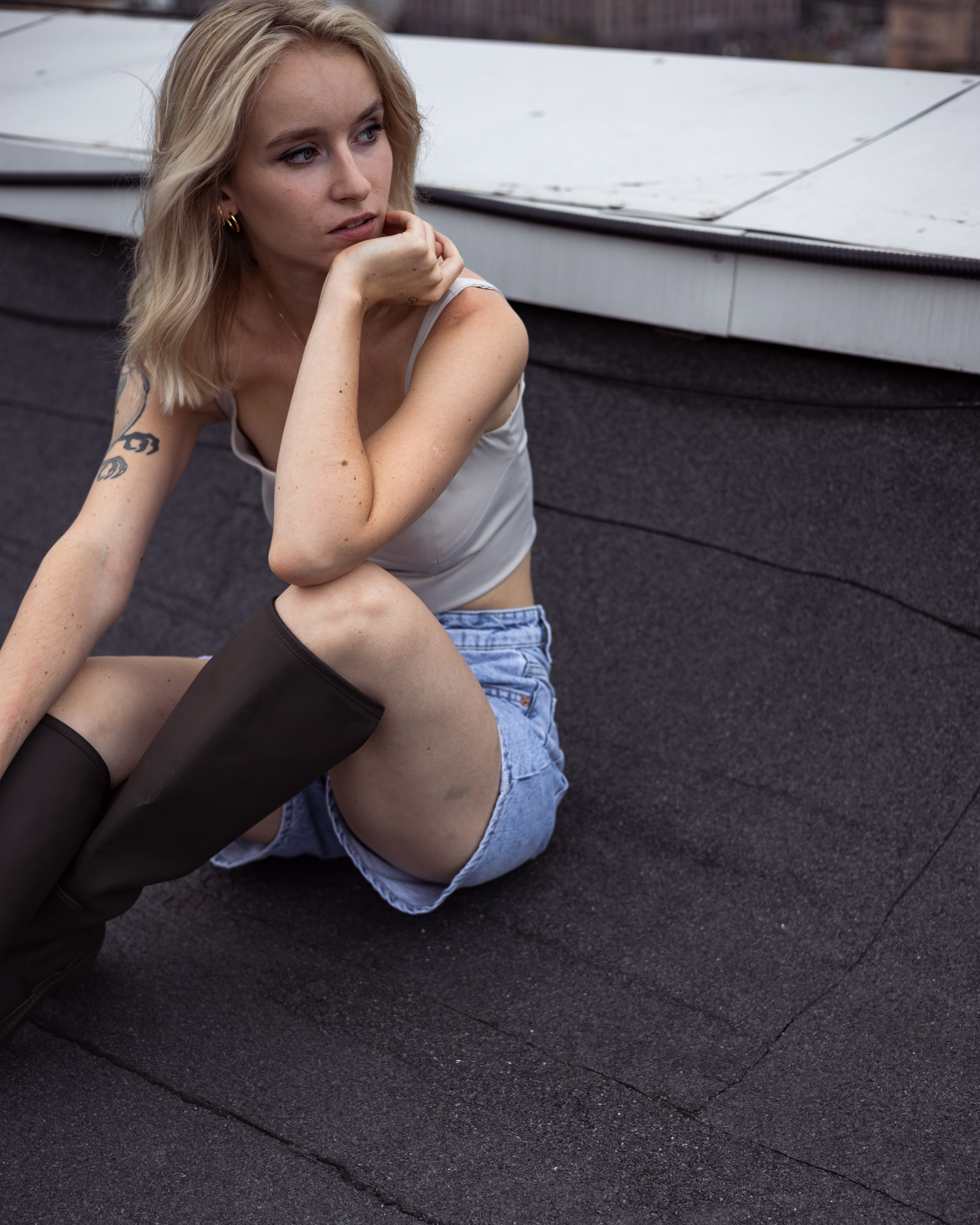 Ника. Крыша. Ветер. Анна Самохина. Фотограф. Москва