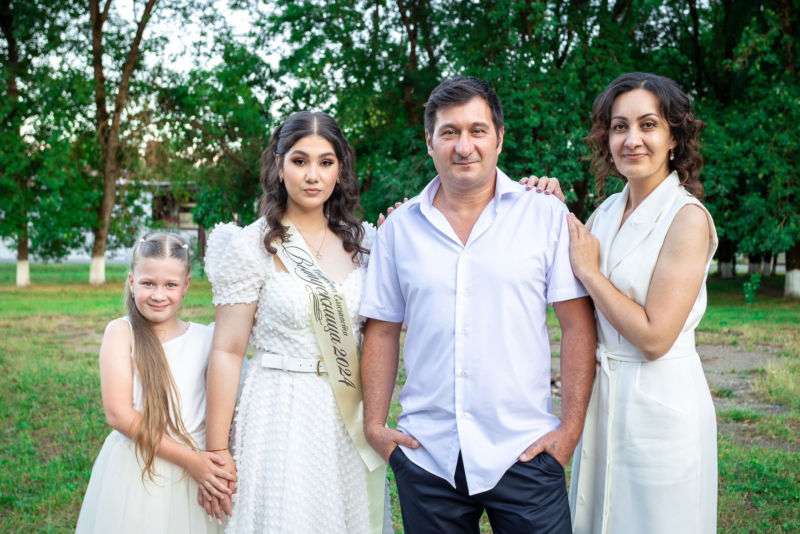 Вручение аттестата 2024 г. Выпускные альбомы Майкоп, Краснодар Елена Золотарева